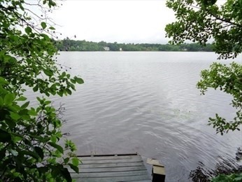 5 Shore Rd Property Photo 2