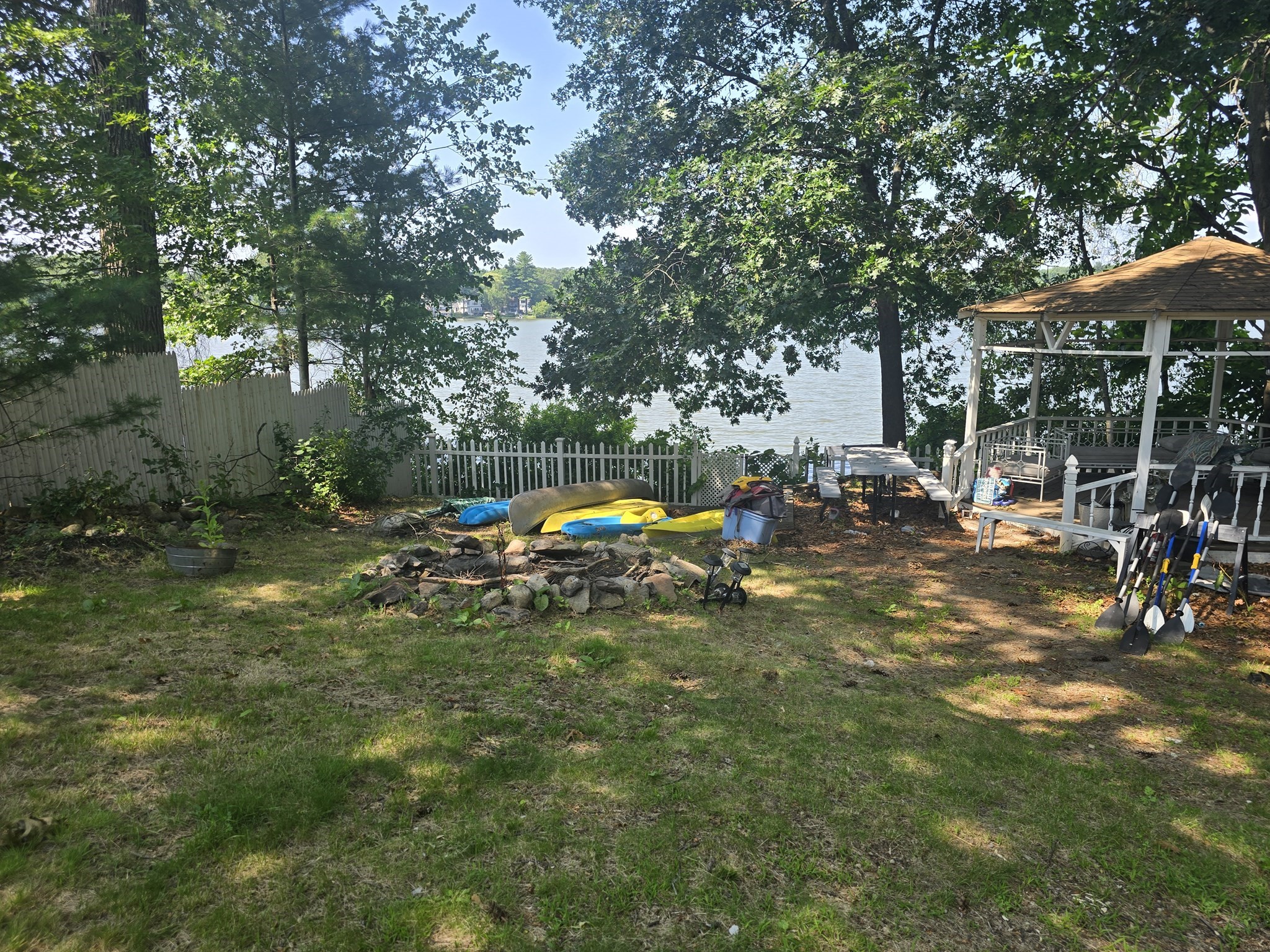 5 Shore Rd Property Photo 3