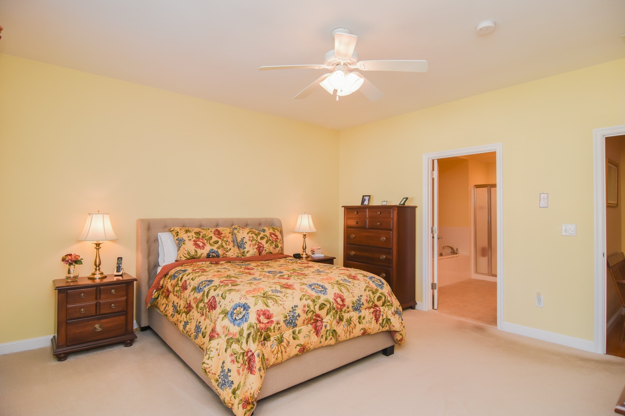 5 Village Ln # 5 Property Photo 15