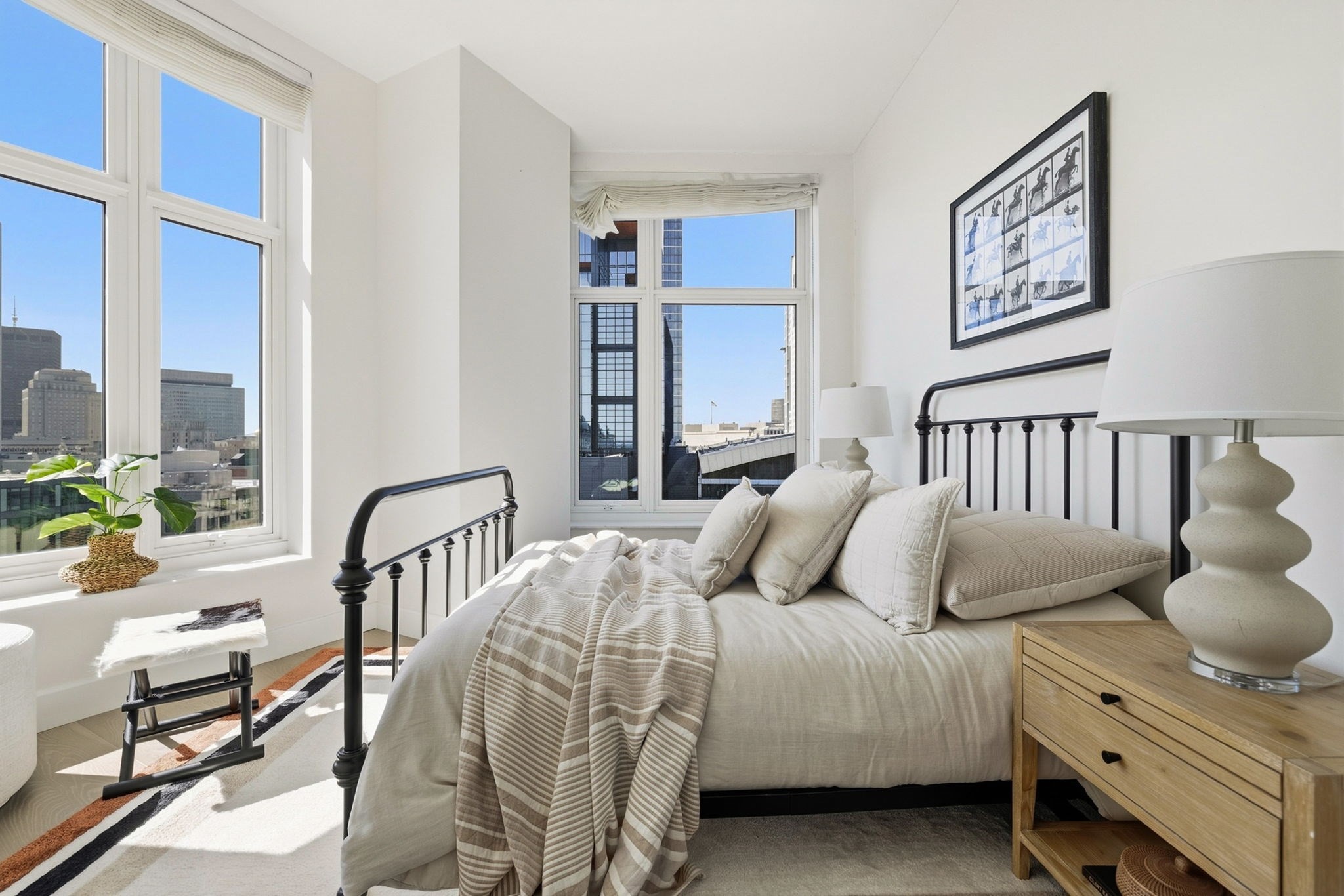 100 Lovejoy Wharf Property Photo 4