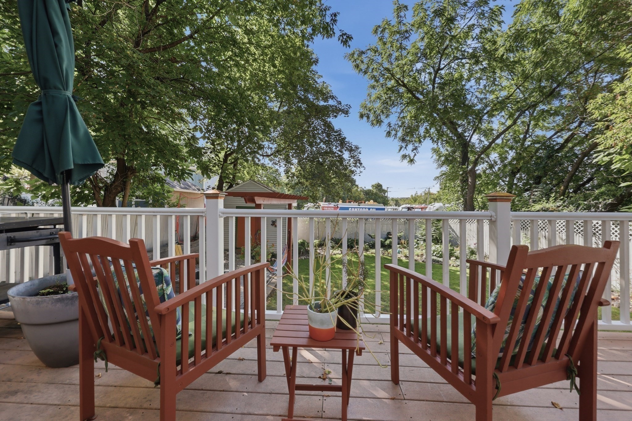 2 Winnipeg Street Property Photo 32