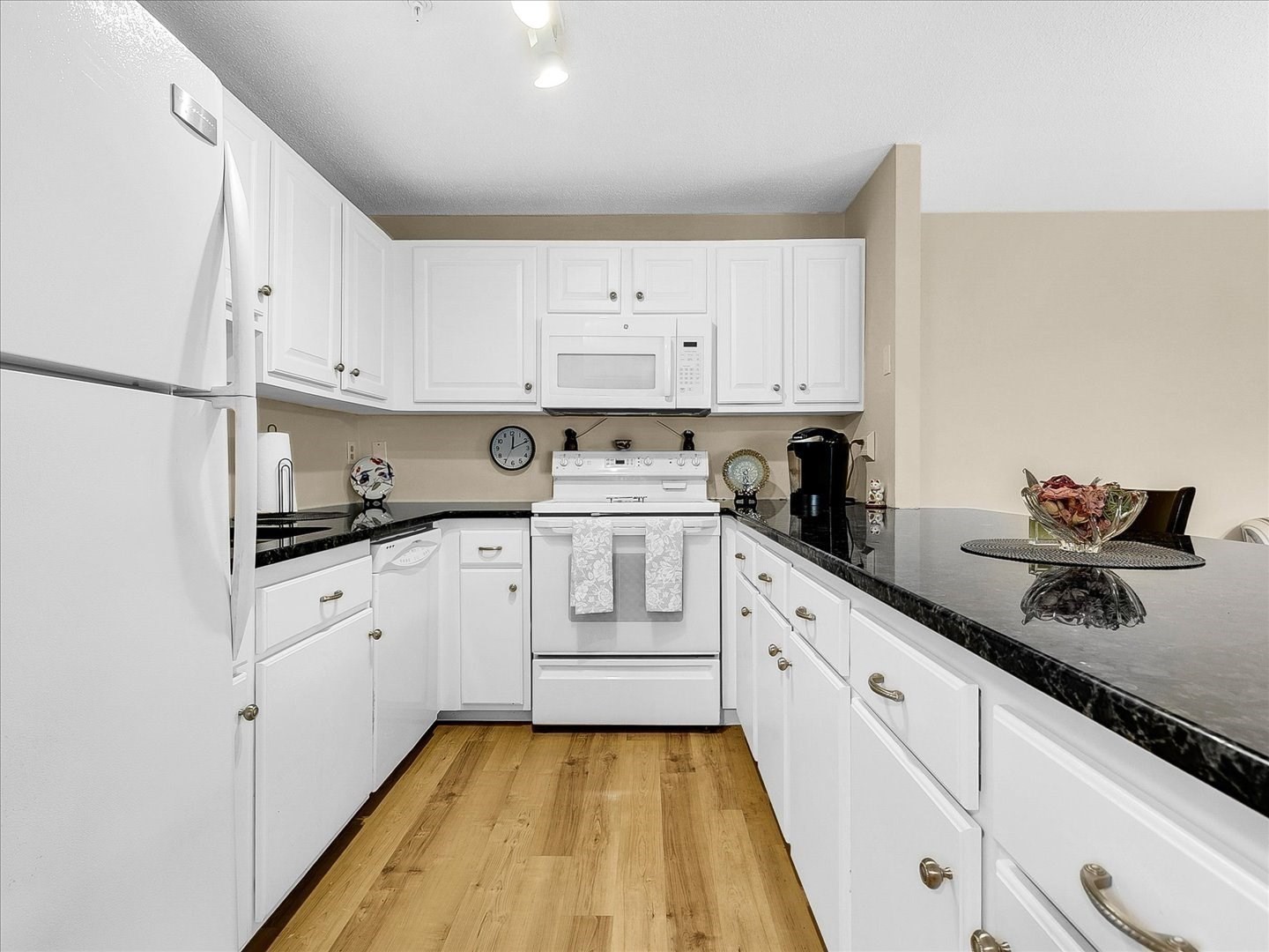 11 Church Street # G14 Property Photo 4