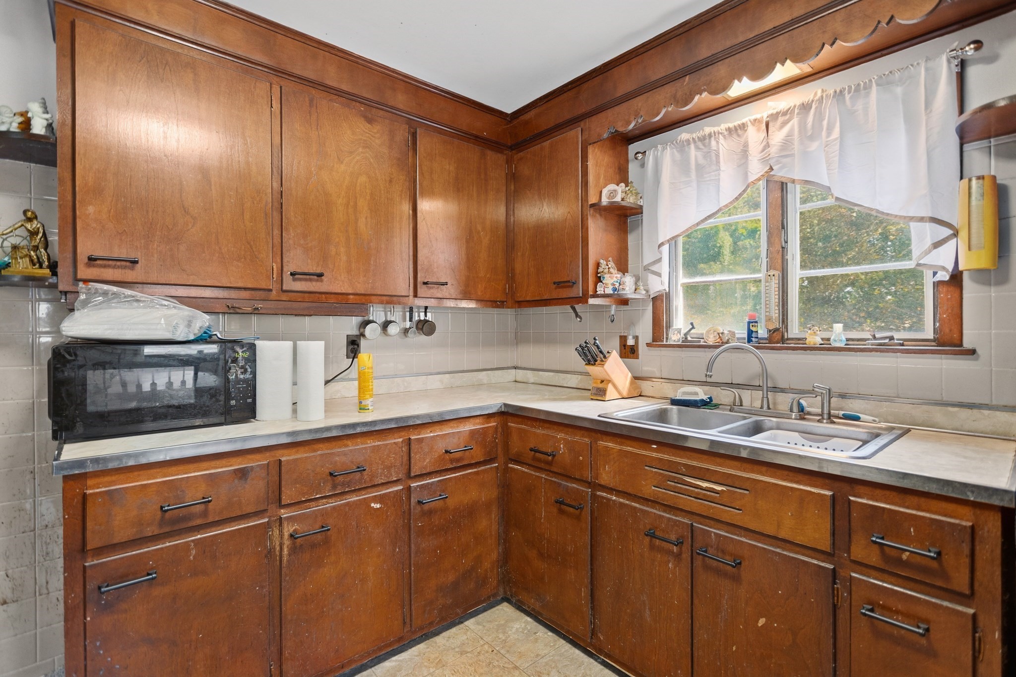135 Cherry Street Property Photo 8