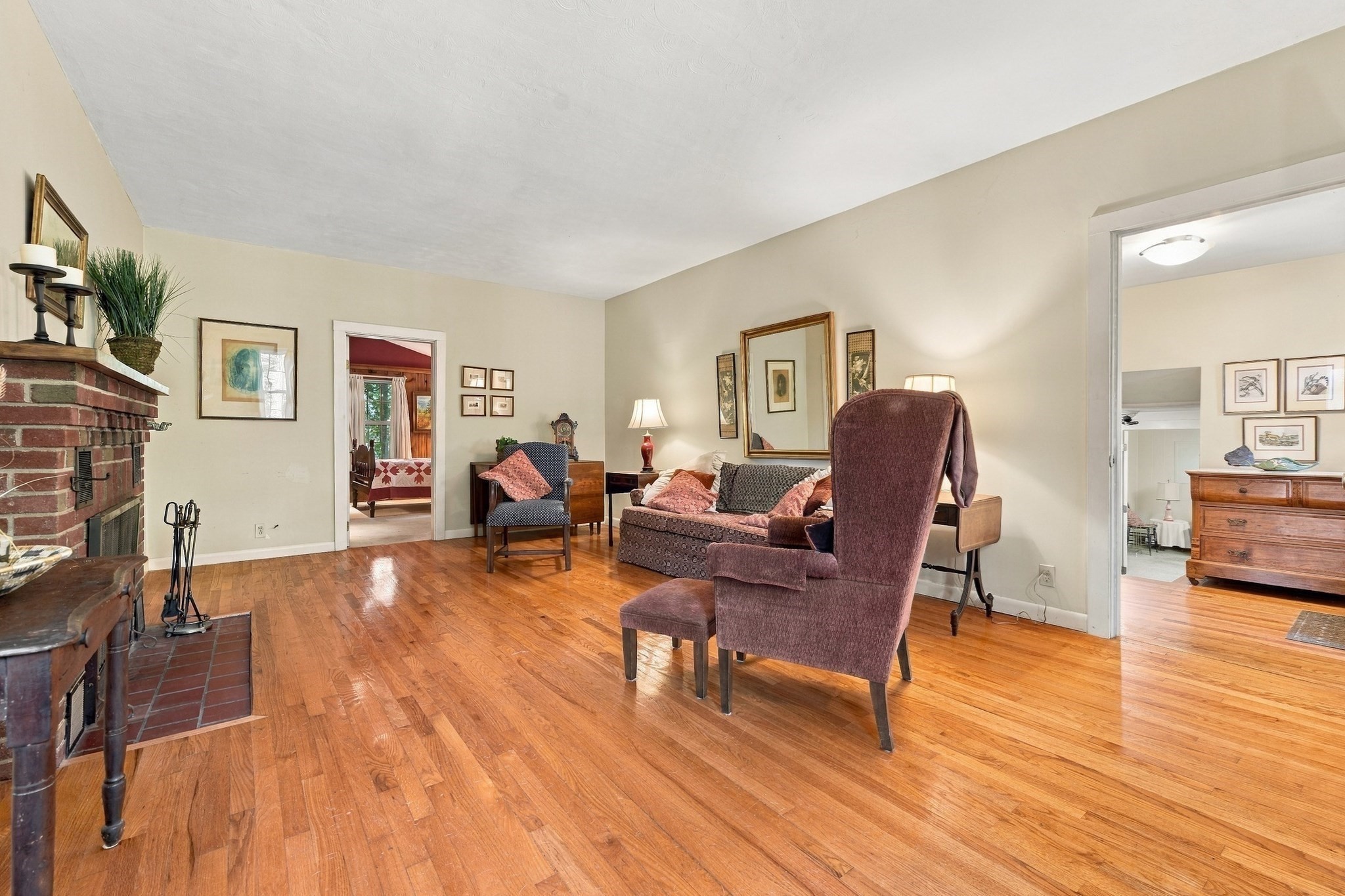 185 Sutton Ave Property Photo 11