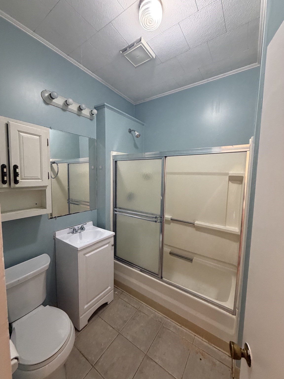 187 Powderhouse Blvd # 2 Property Photo 8