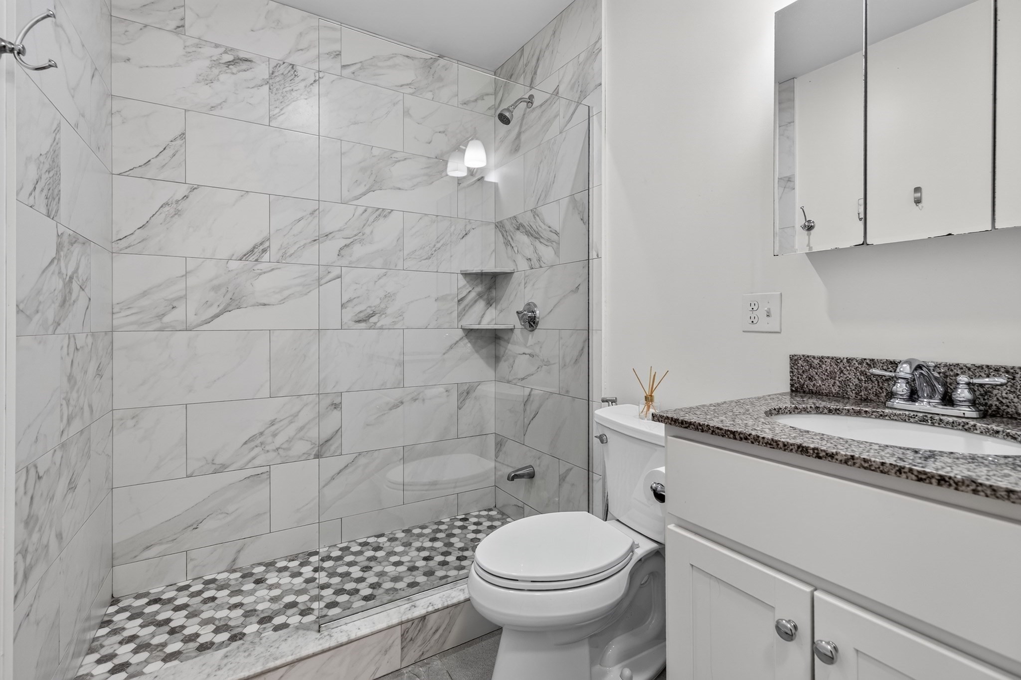 1111 Boylston Street # 1b Property Photo 9