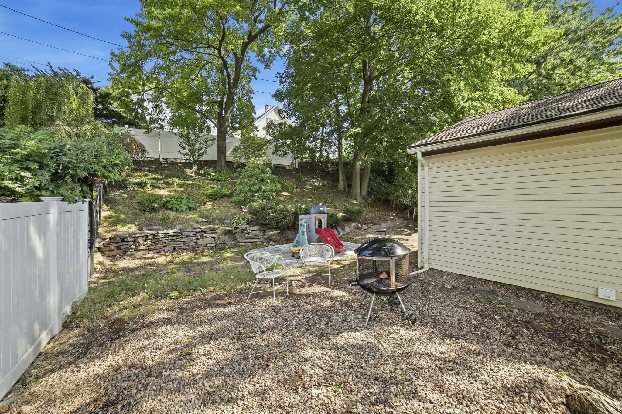 19 Harold St Property Photo 27
