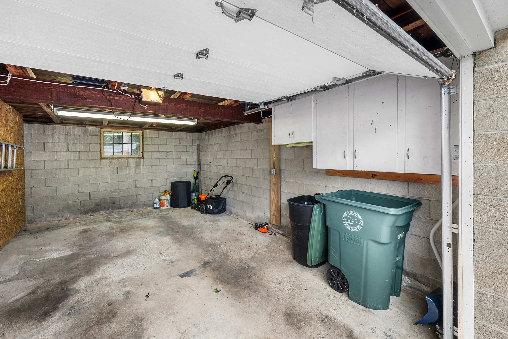 8 Bixby St # 8 Property Photo 24