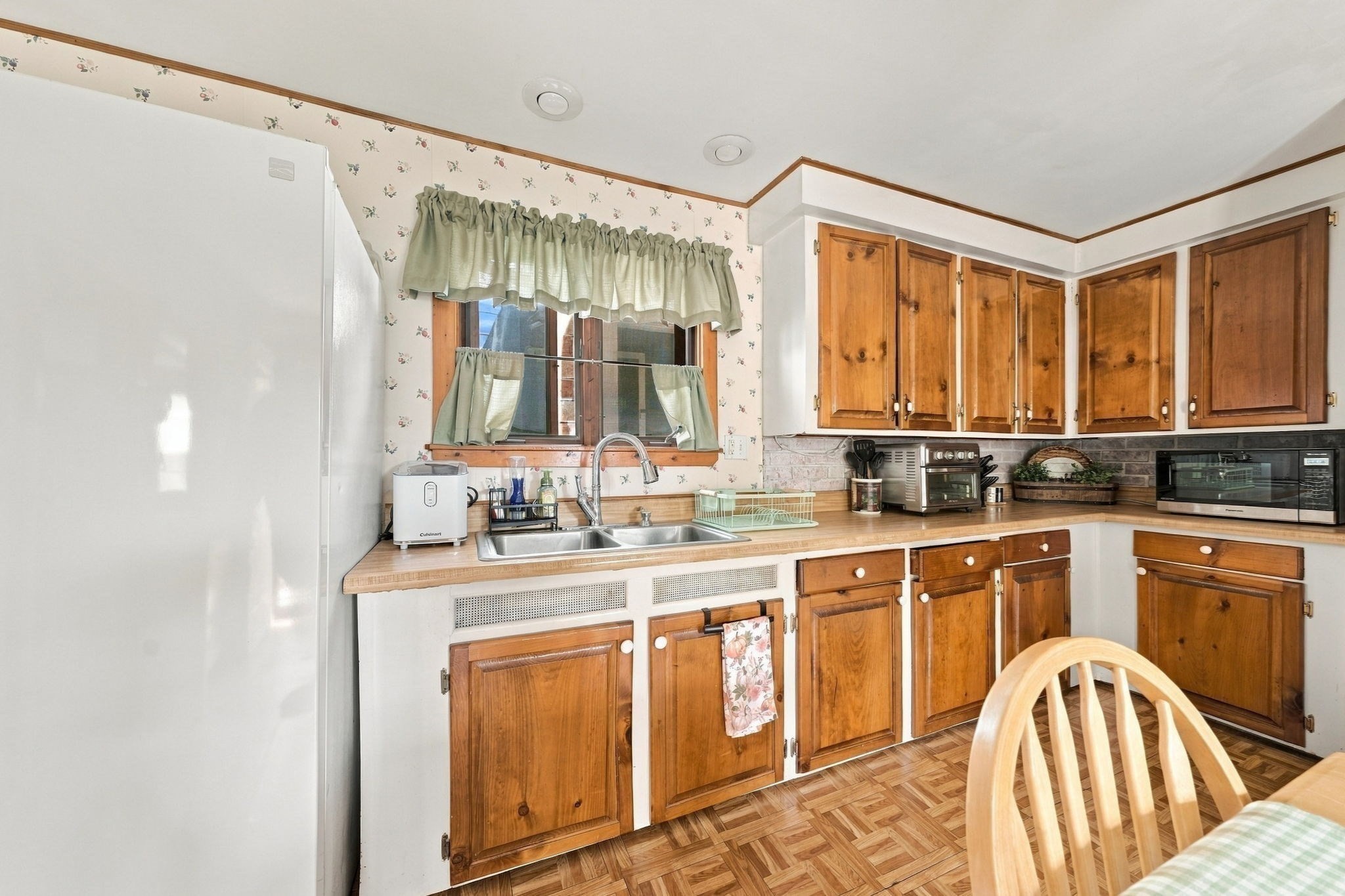 326 Cedar St Property Photo 16