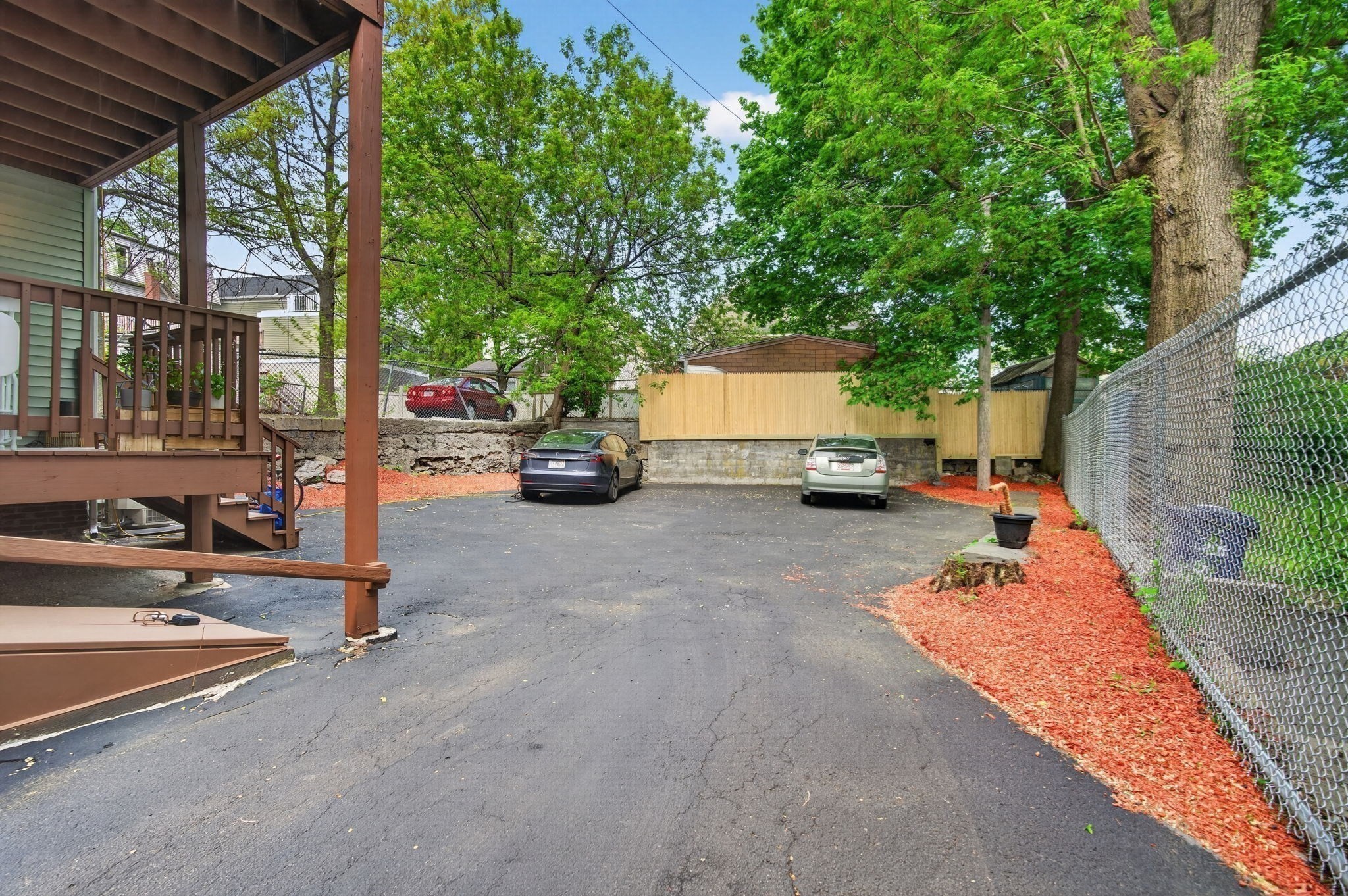 12 Schiller St Property Photo 25