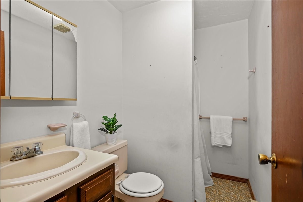 40 Lexington Road # 40 Property Photo 12