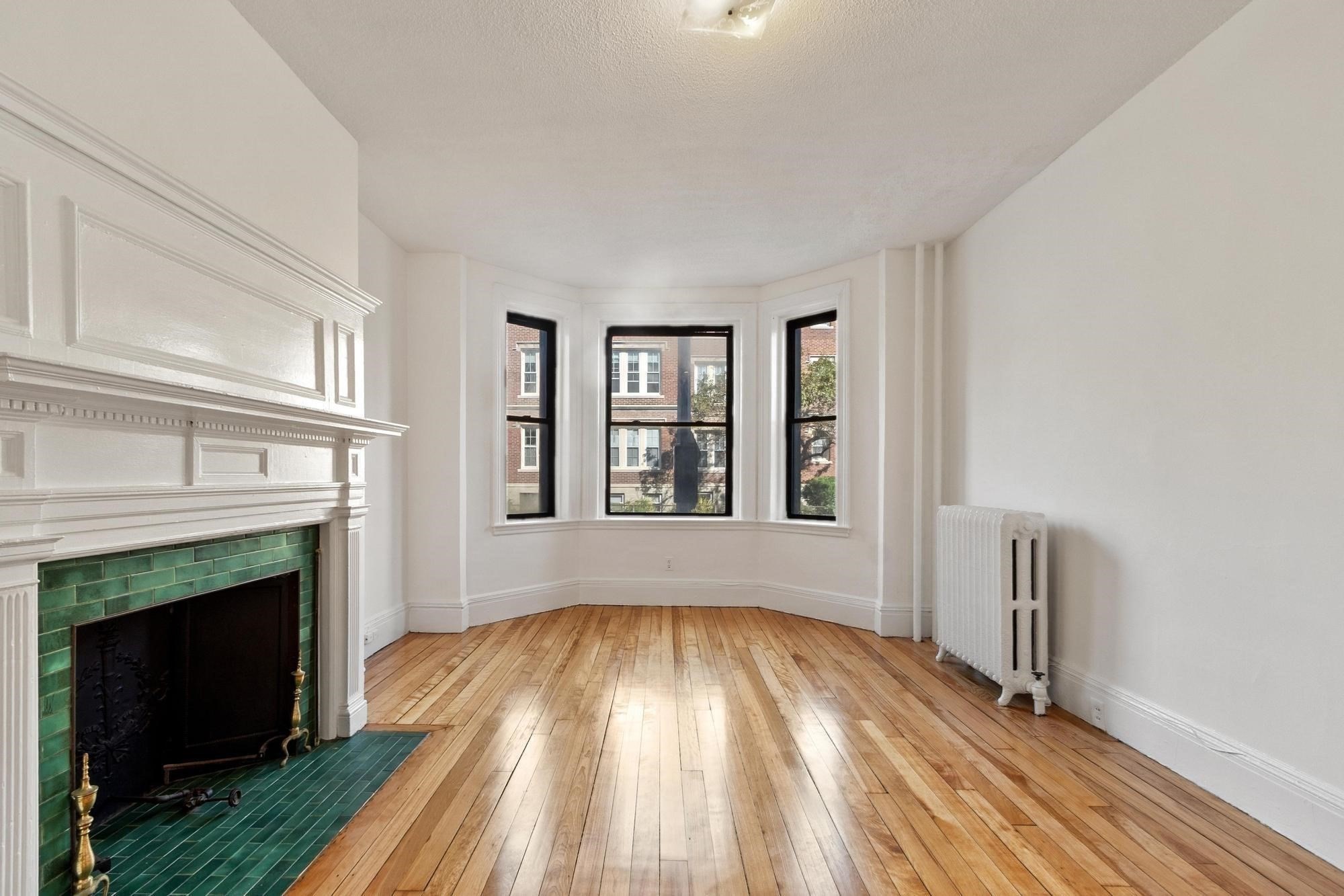 16 Glenville Ave Unit 1 Property Photo 2
