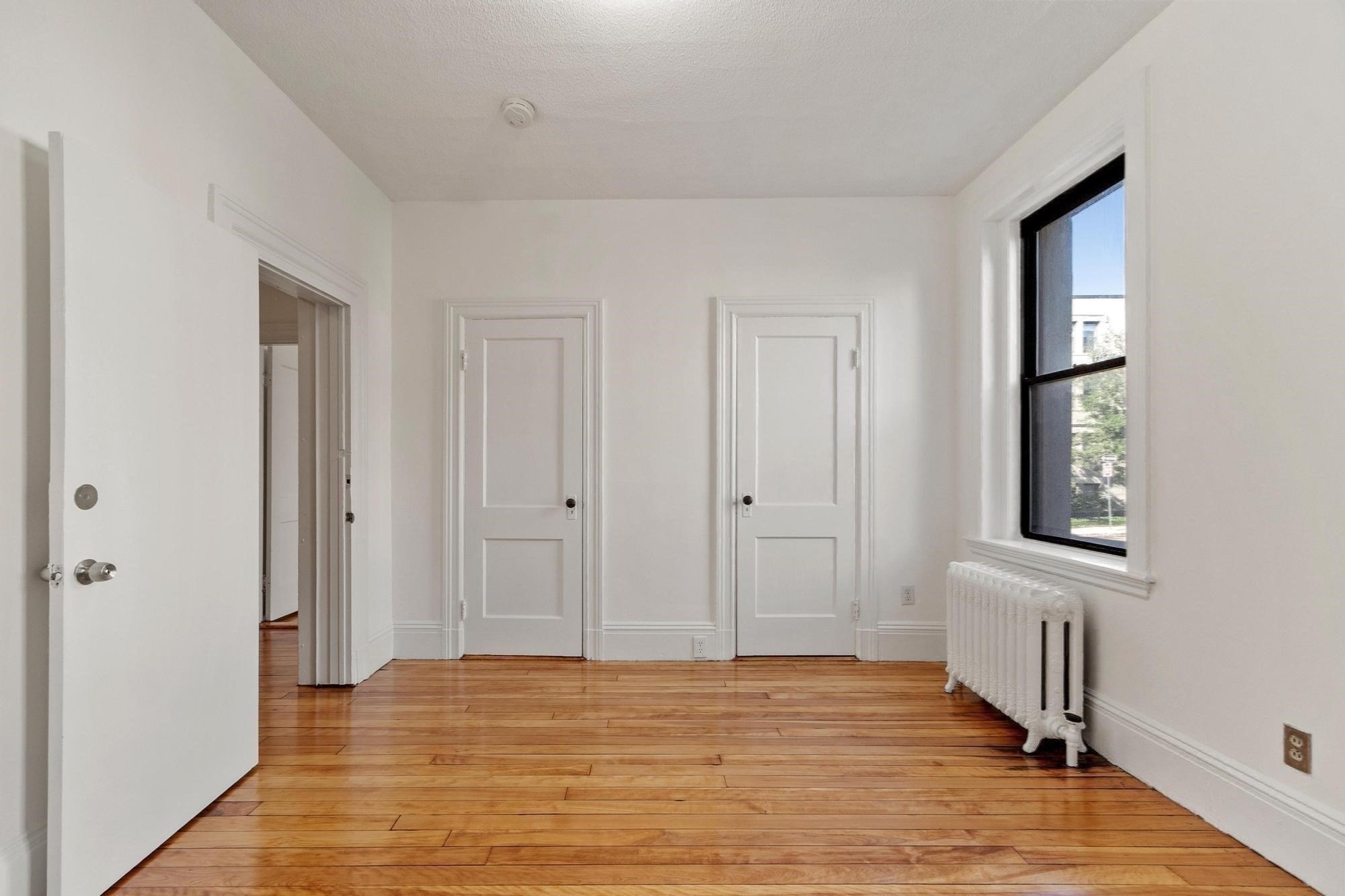 16 Glenville Ave Unit 1 Property Photo 6