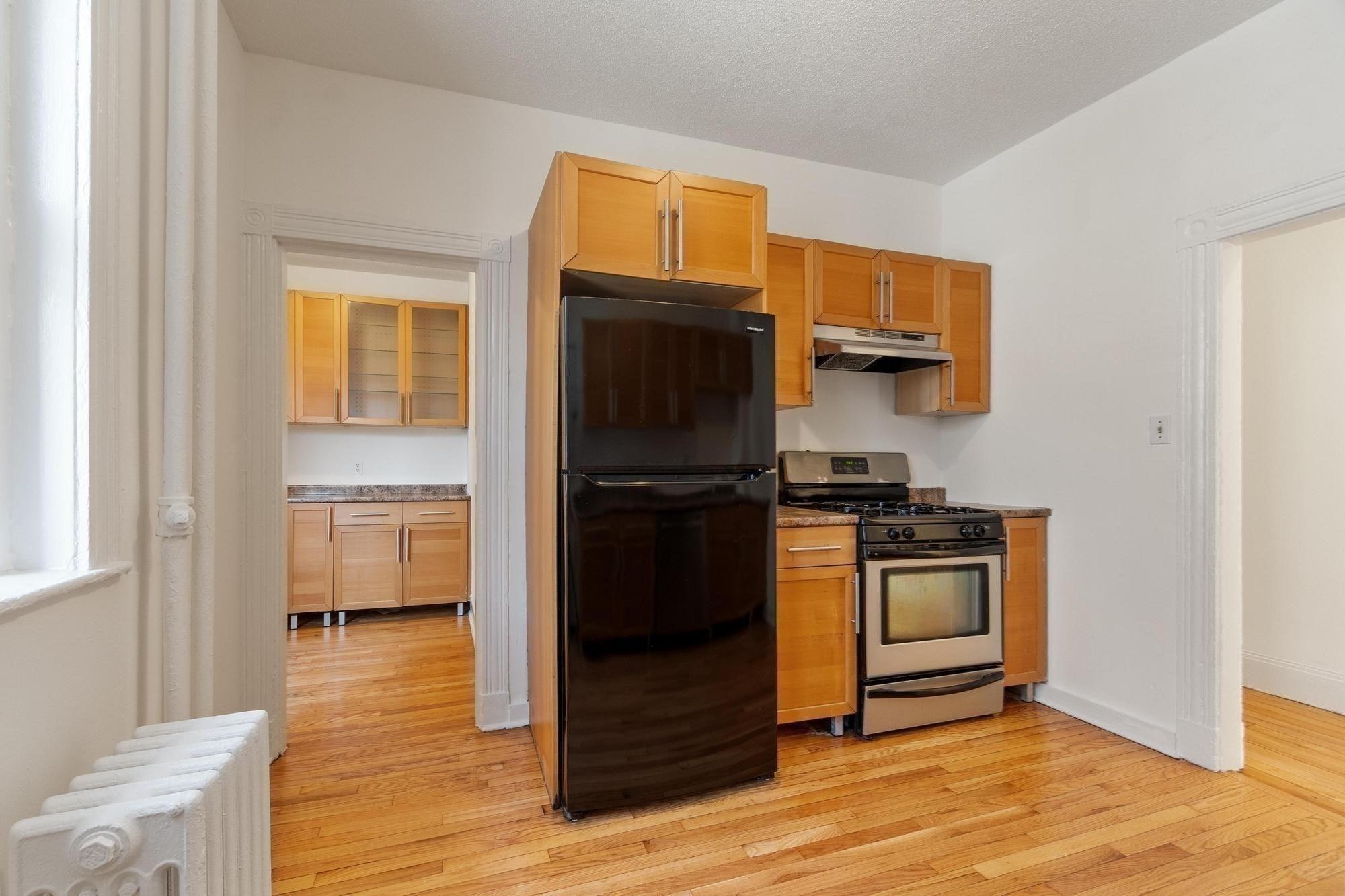 16 Glenville Ave Unit 1 Property Photo 8