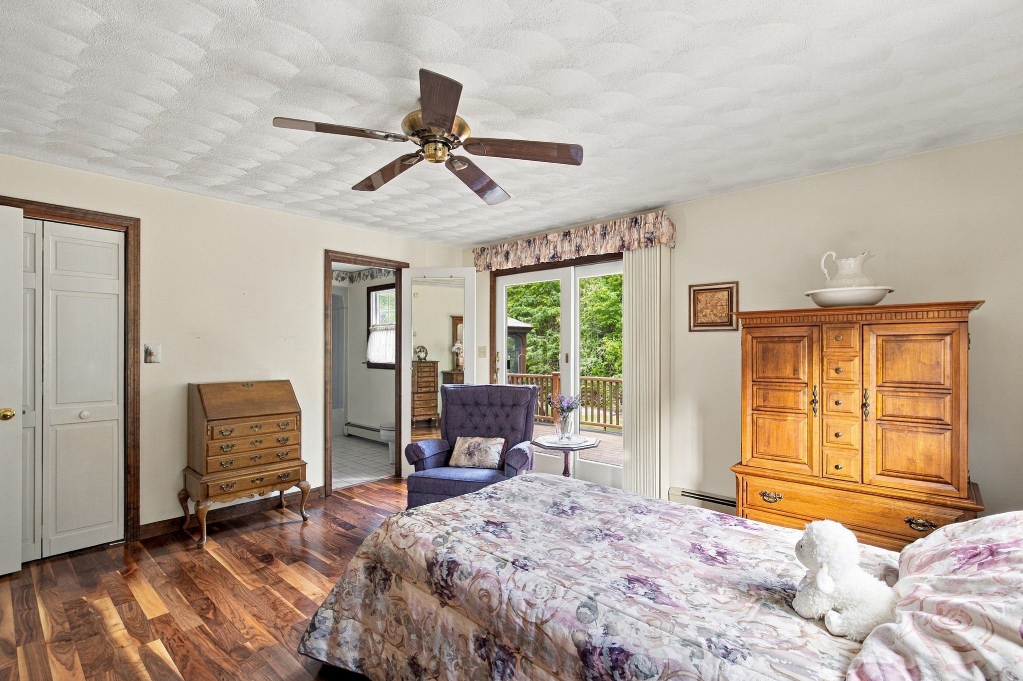423 Buxton Street Property Photo 13