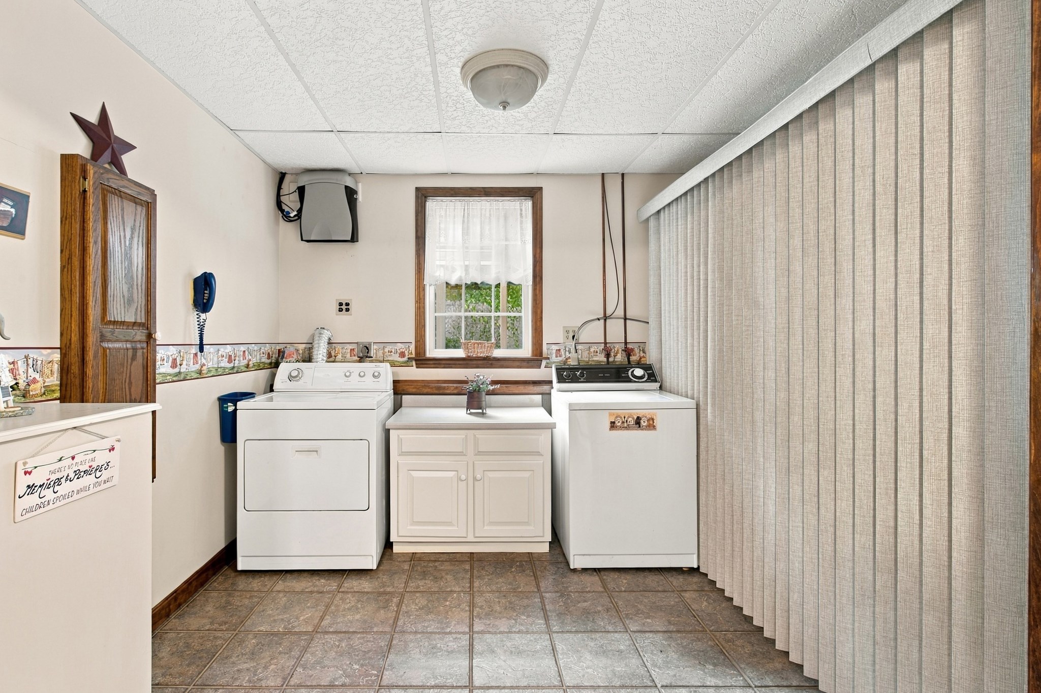 423 Buxton Street Property Photo 24