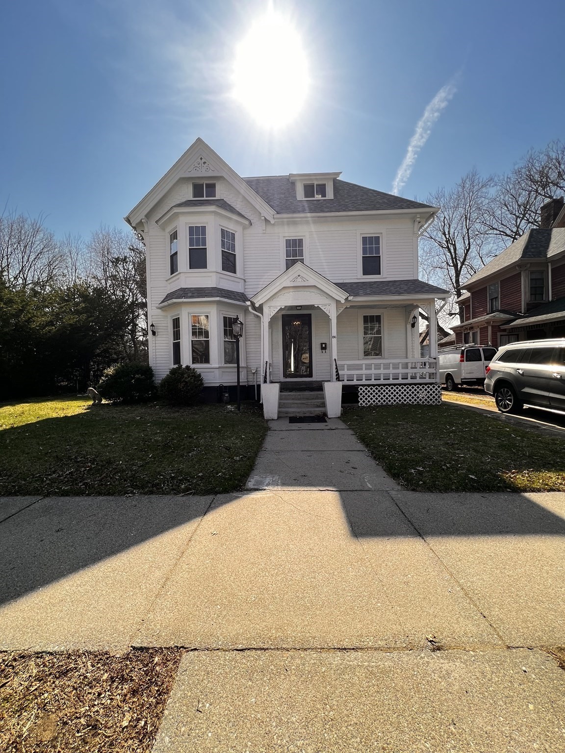 186 Buckingham St. Property Photo 1