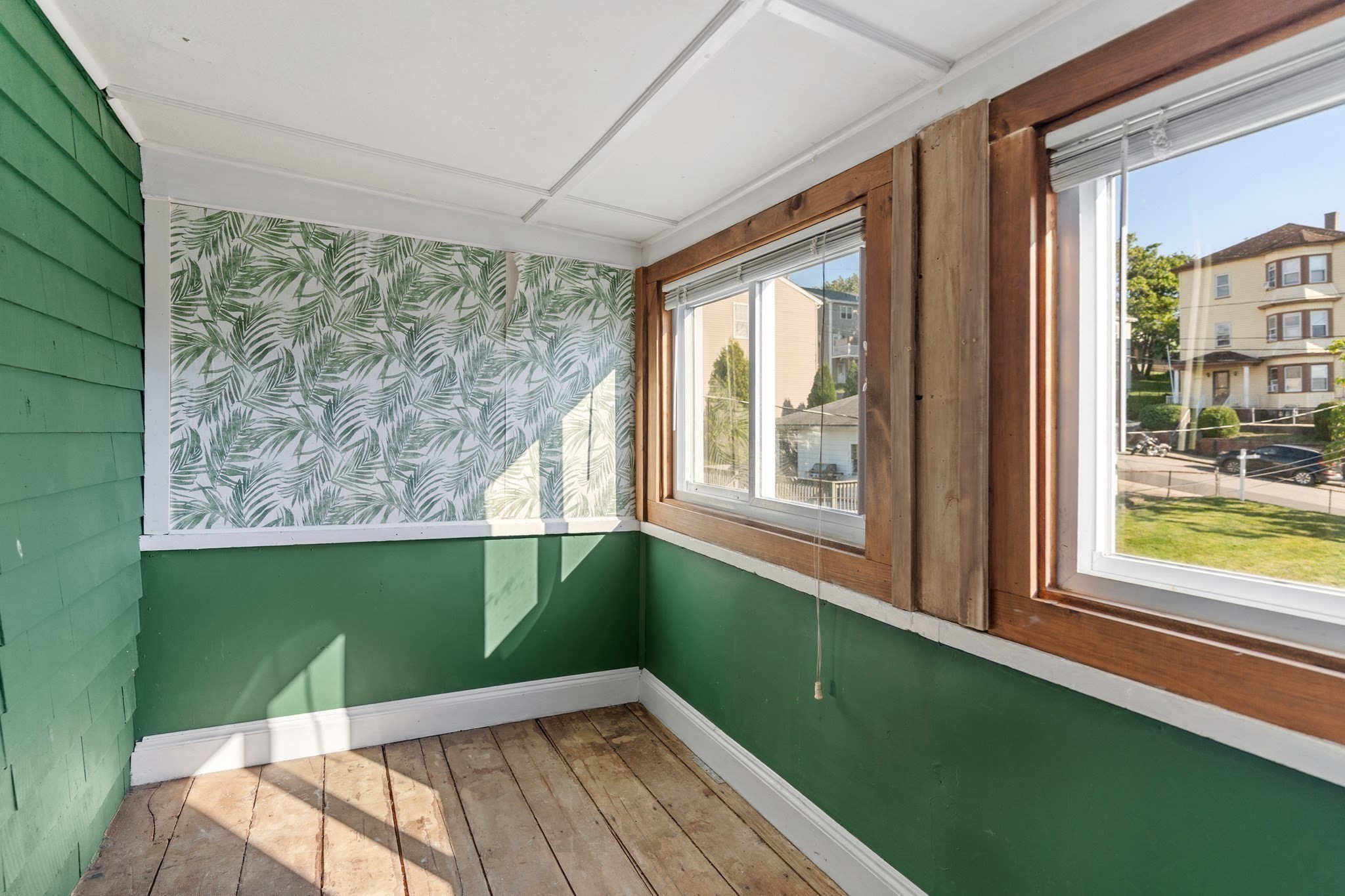 30 Harvard Property Photo 27