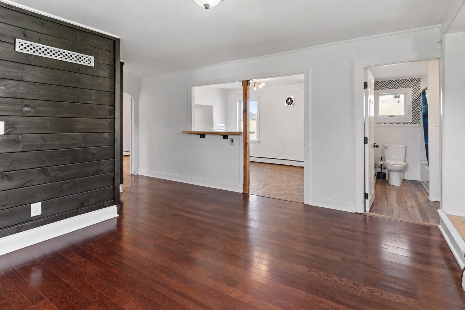30 Harvard Property Photo 28