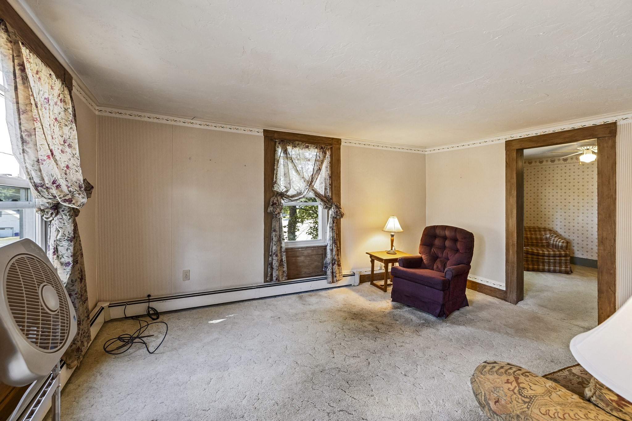 11 Prospect St Property Photo 18