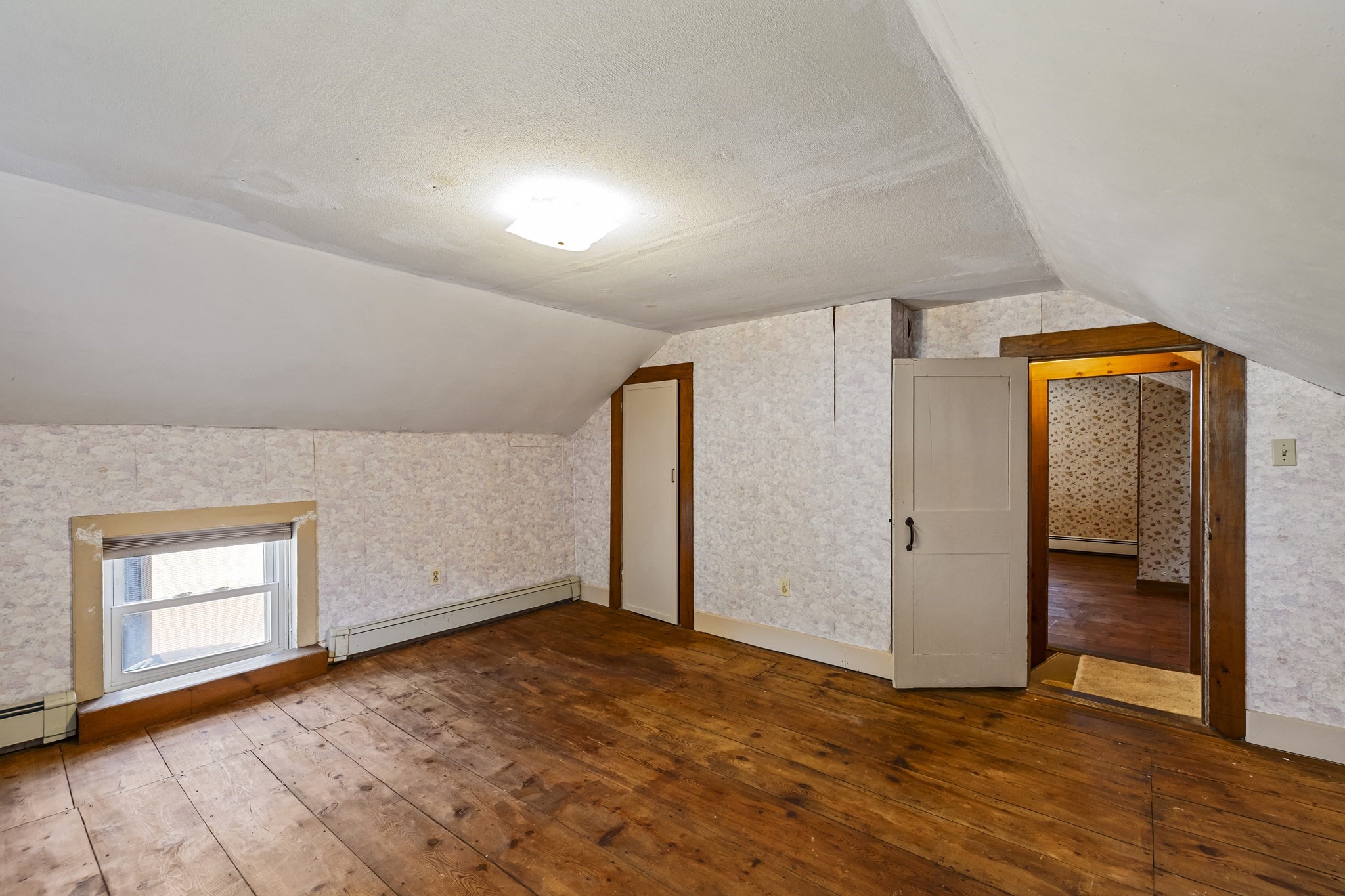 11 Prospect St Property Photo 25