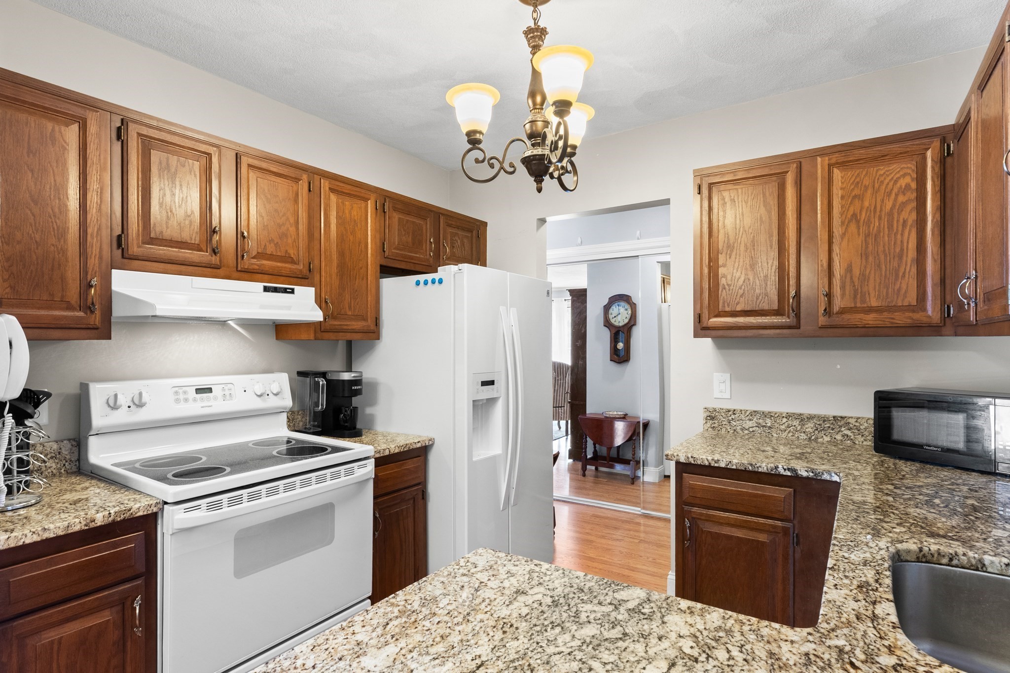 4 Ledgewood Way # 21 Property Photo 3