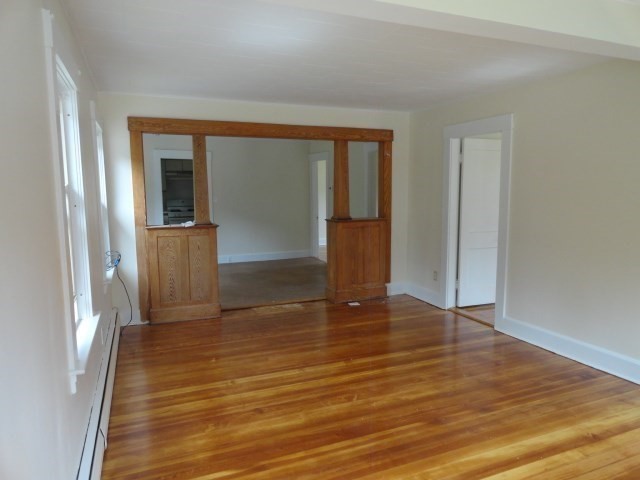 321 Main Street Property Photo 3
