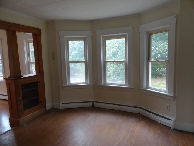 321 Main Street Property Photo 7