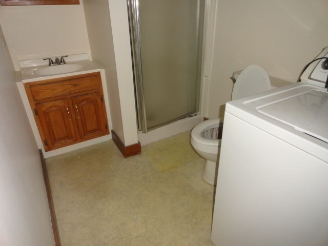 321 Main Street Property Photo 13