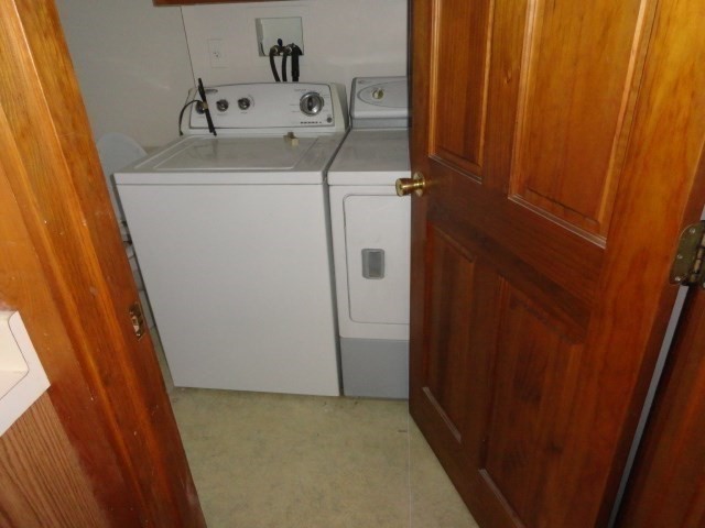 321 Main Street Property Photo 14