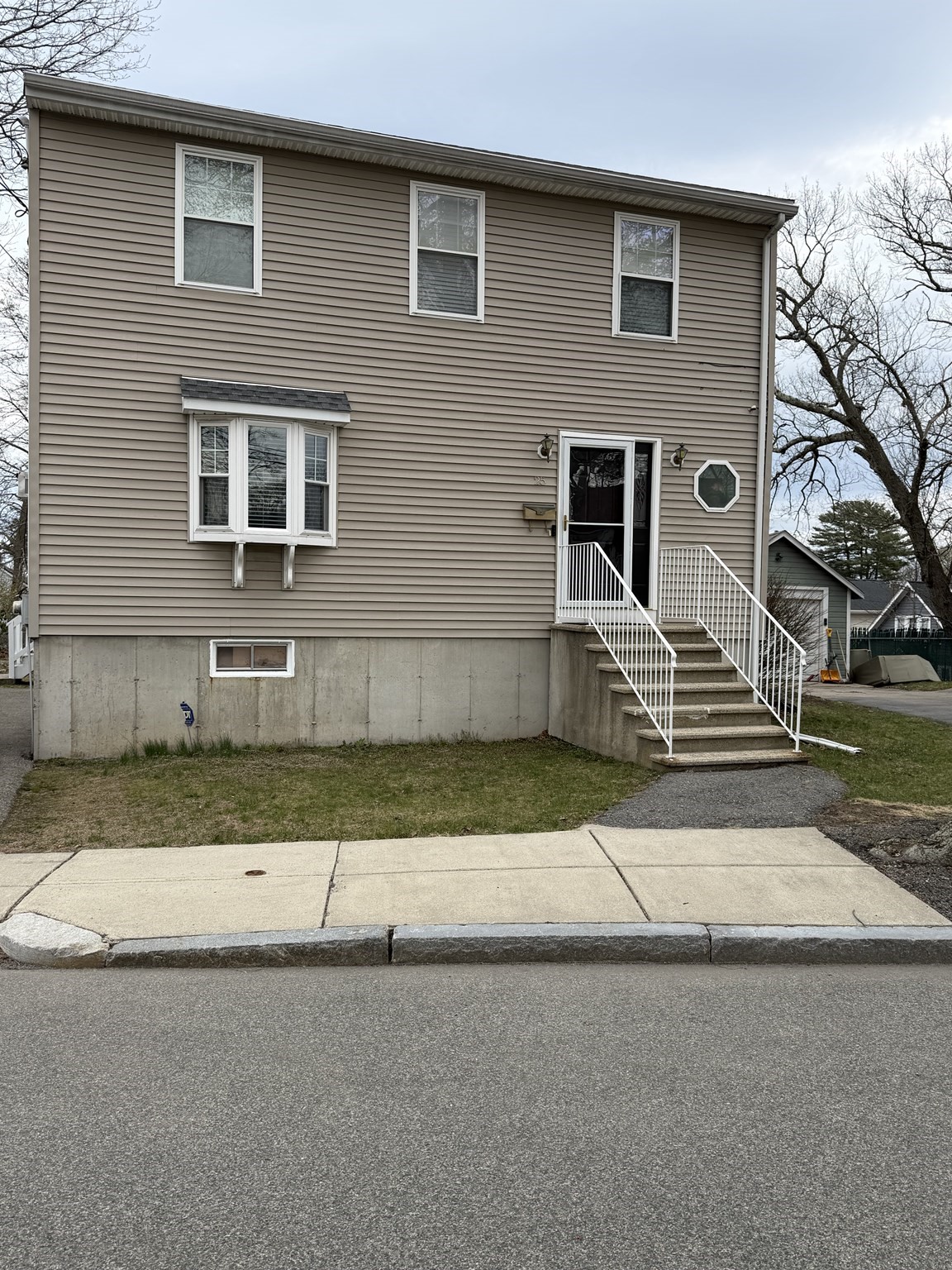 25 Ridlon Rd Property Photo 4