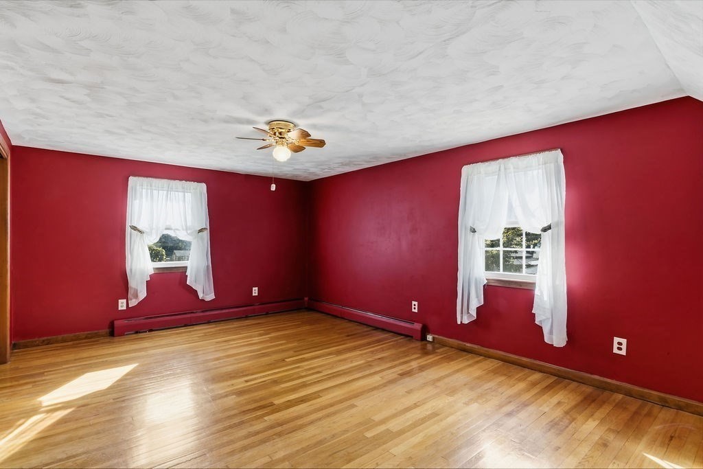 7 Charlotte Dr Property Photo 8