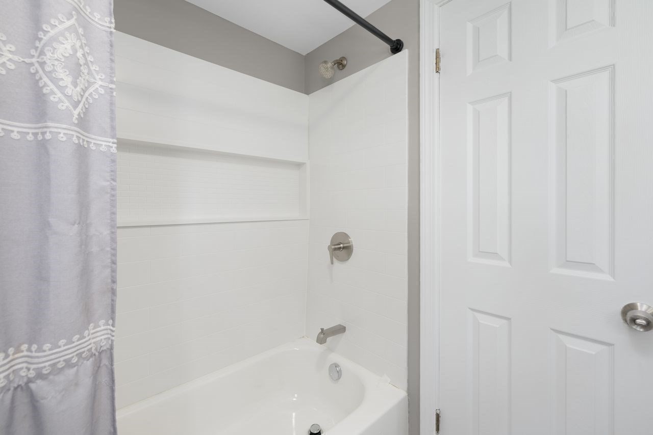 14 Sibley Property Photo 18