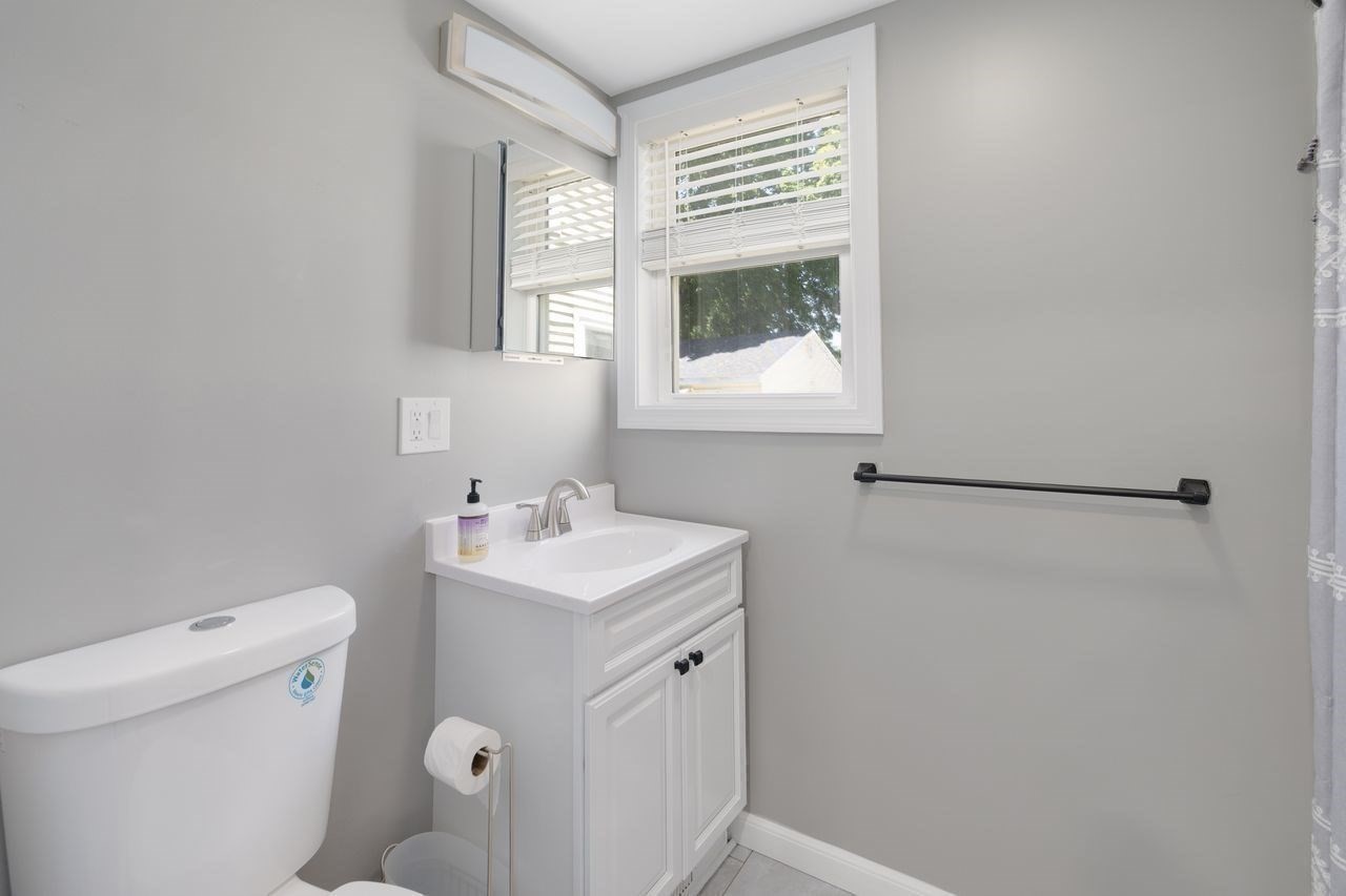 14 Sibley Property Photo 19