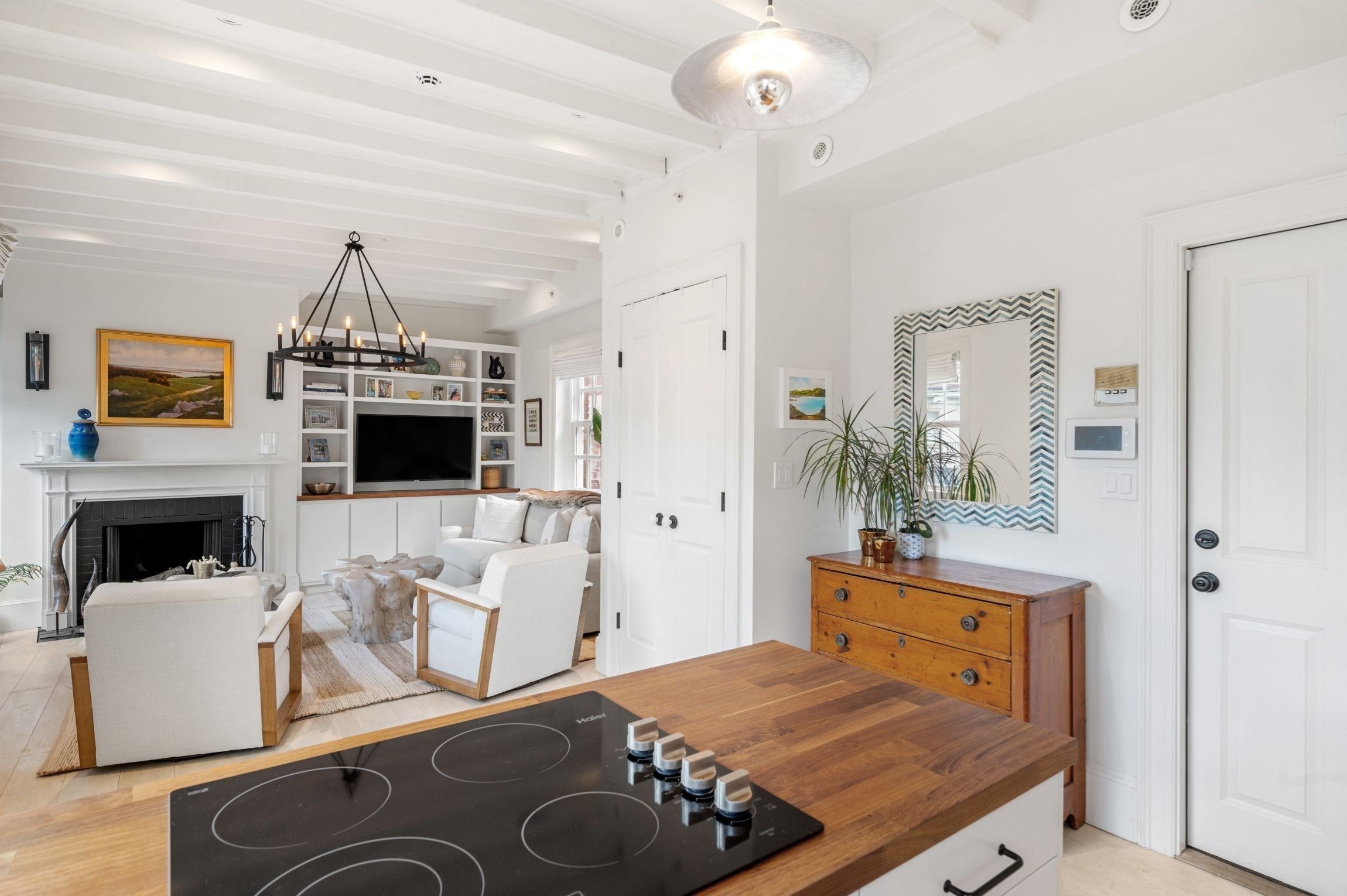 5 West Hill Place # D Property Photo 5