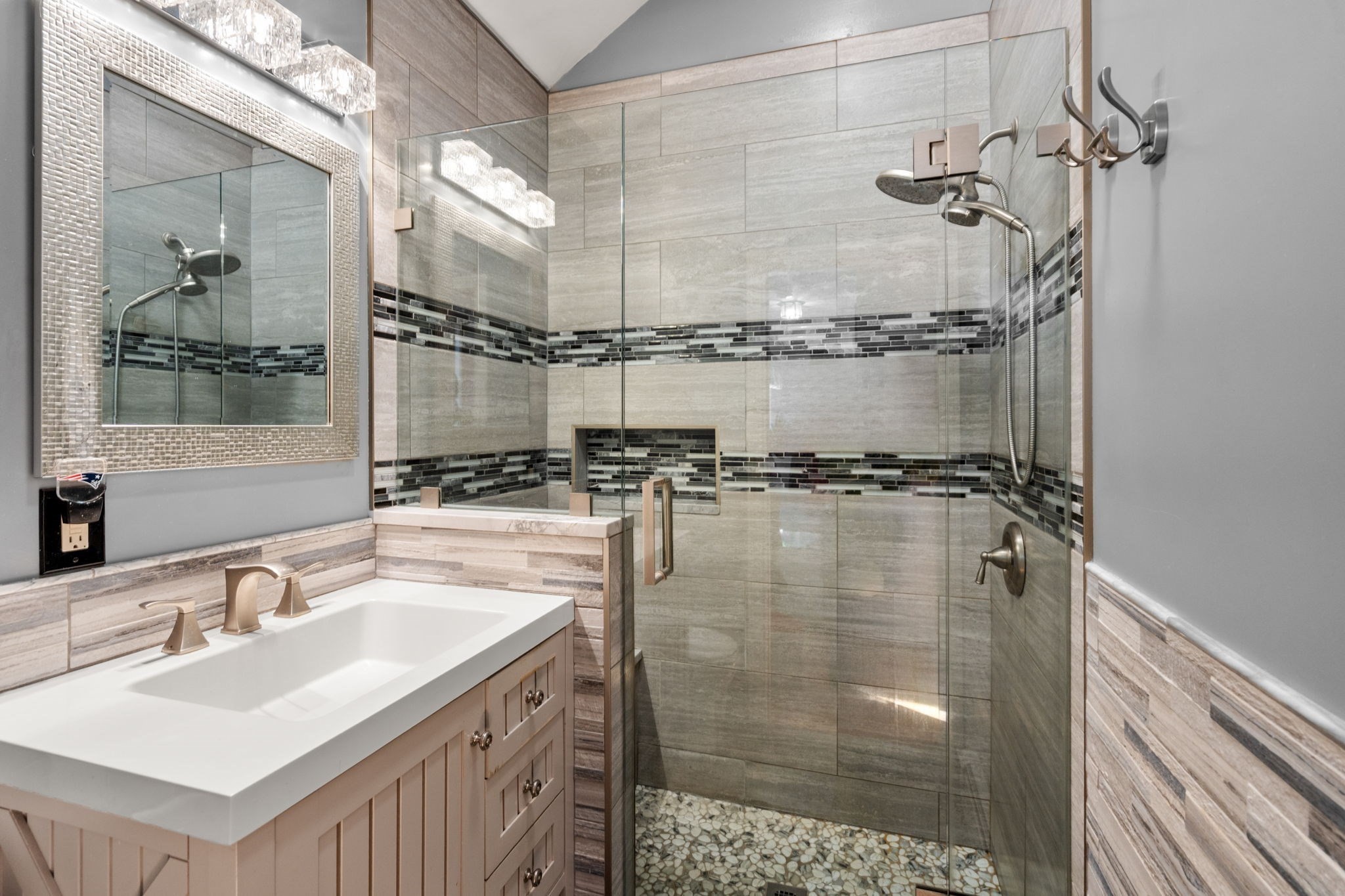17 Cobb Street Property Photo 12