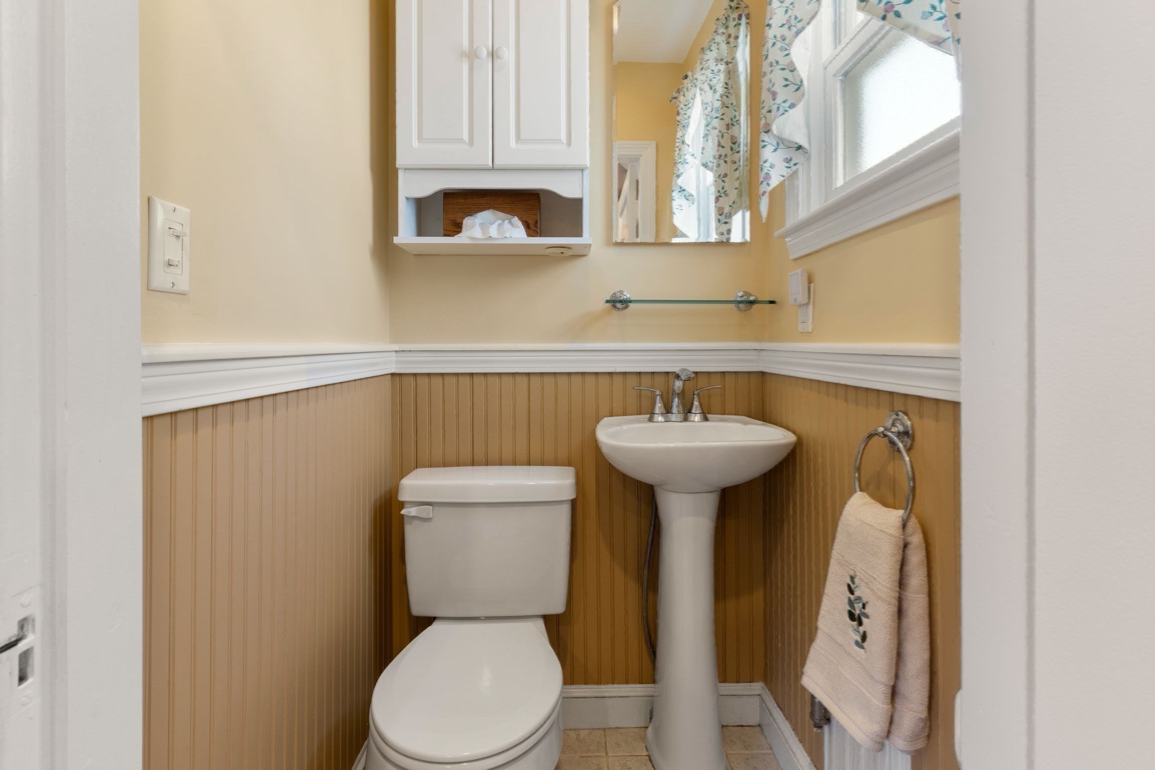 202 Spring St Property Photo 25