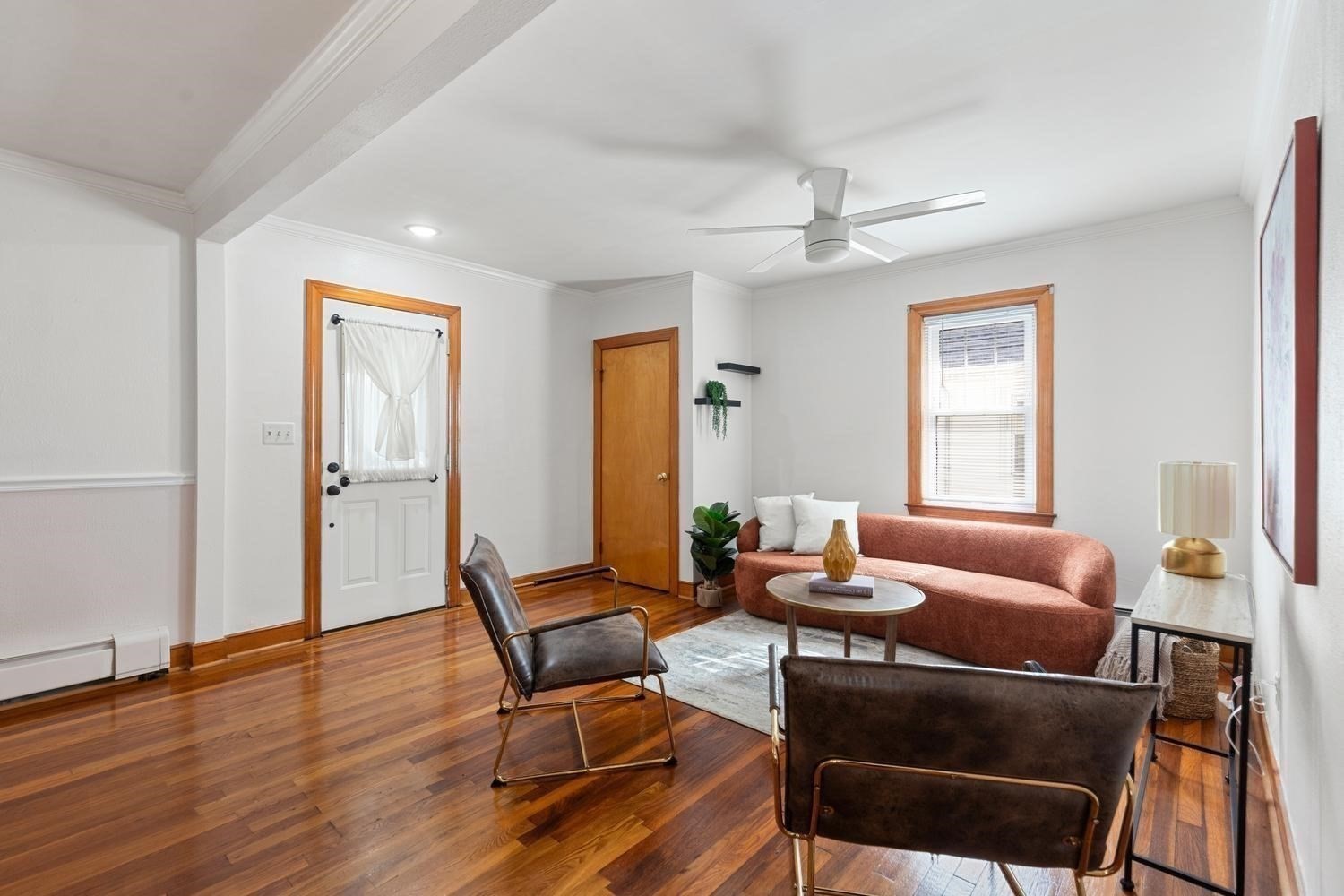 75 Park Ave Property Photo 2