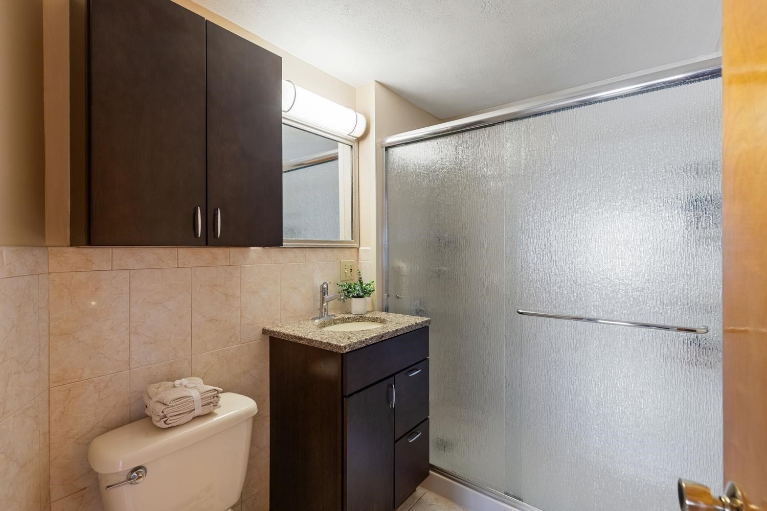 75 Park Ave Property Photo 14