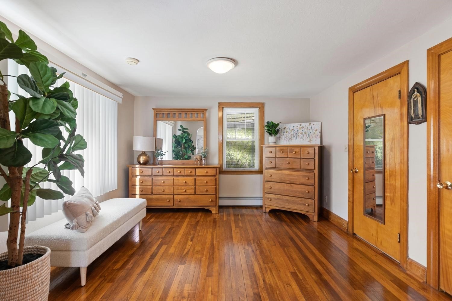 75 Park Ave Property Photo 18