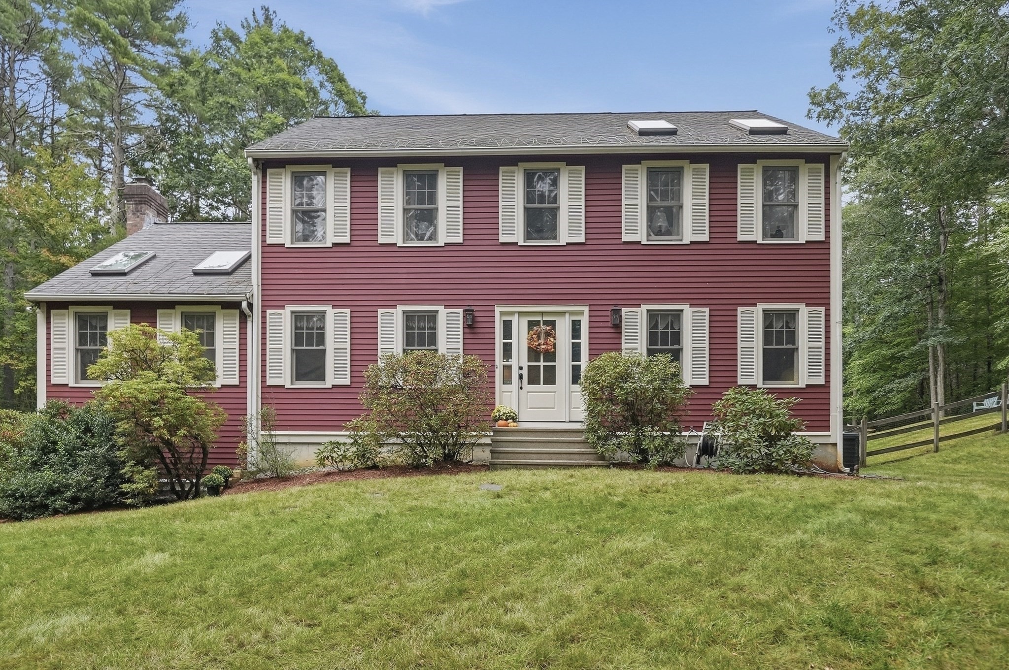 7 Trout Brook Way Property Photo 1