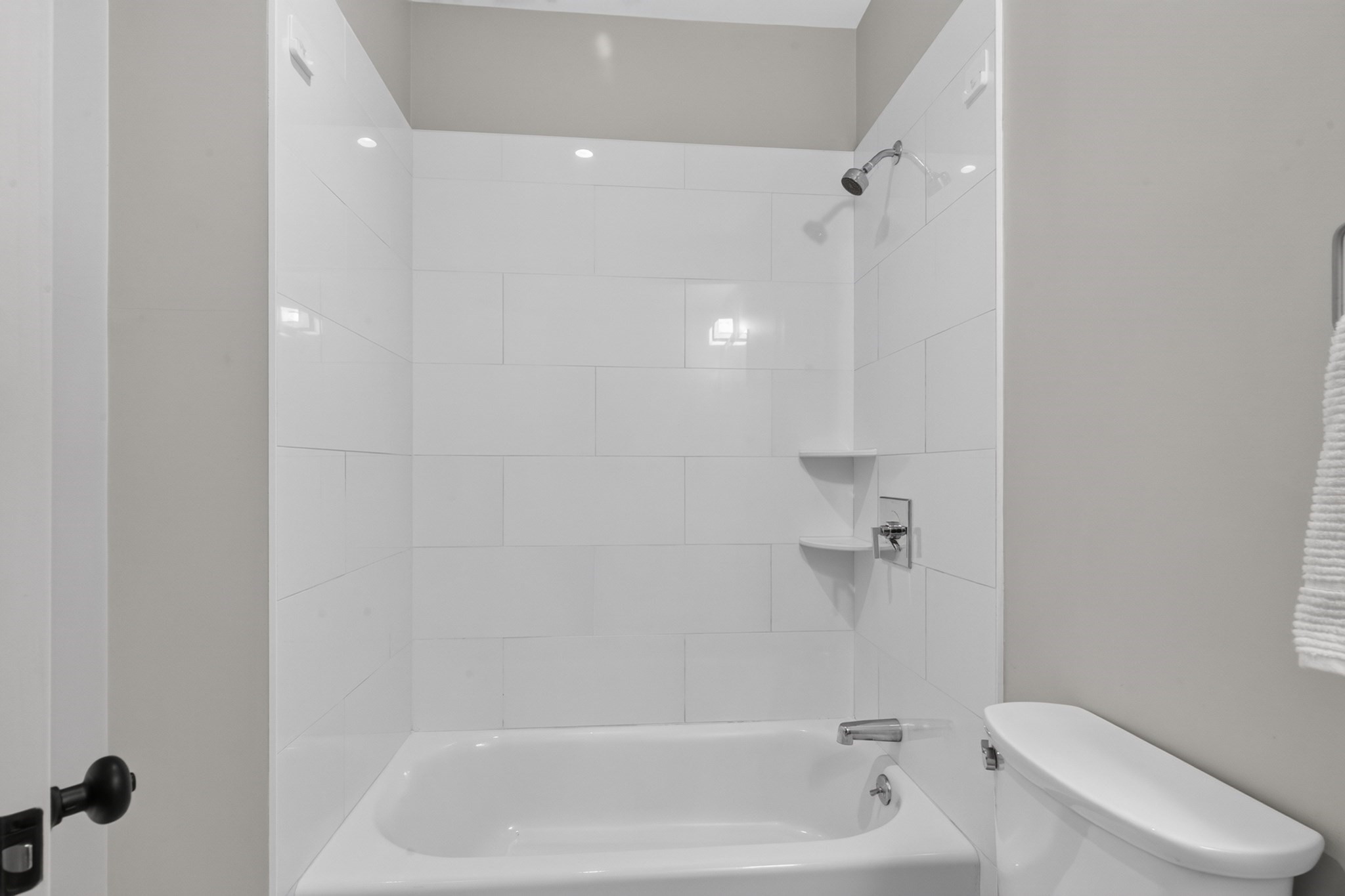 123-125 Centre Street # 6 Property Photo 22