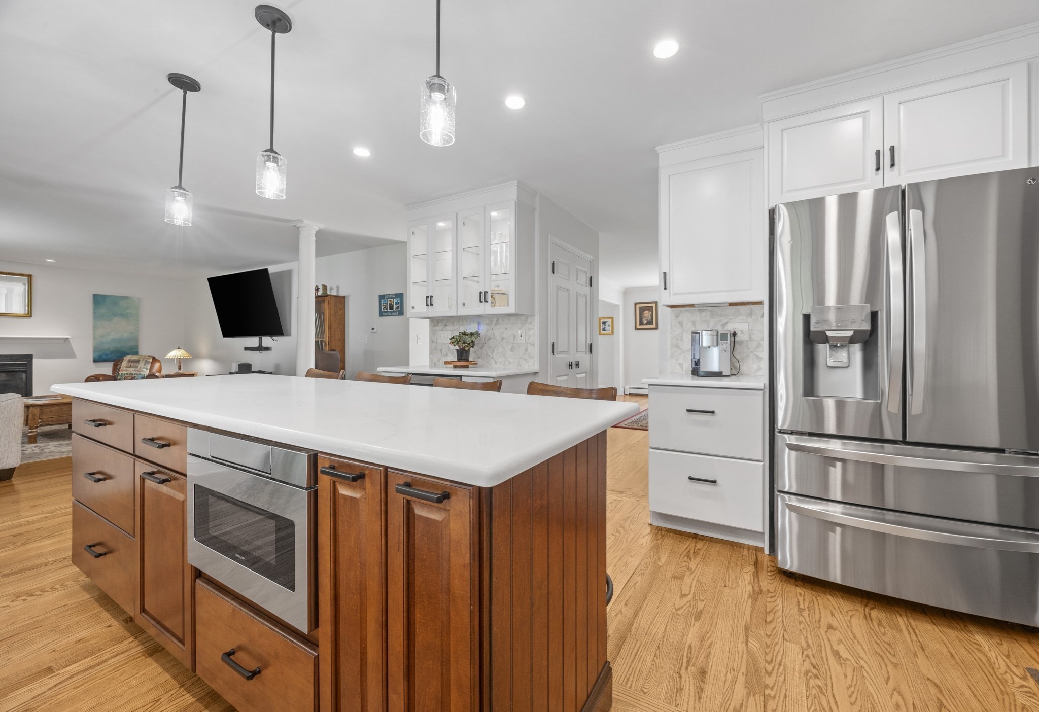 101 Diniz Drive Property Photo 12