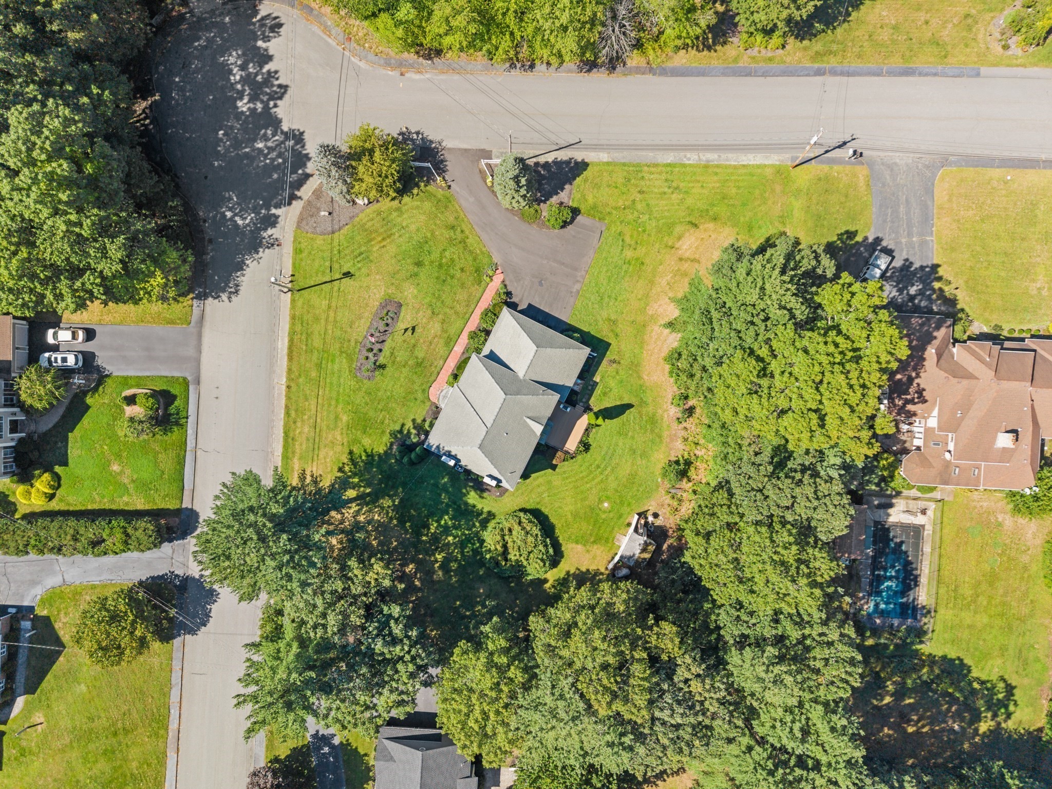 101 Diniz Drive Property Photo 41