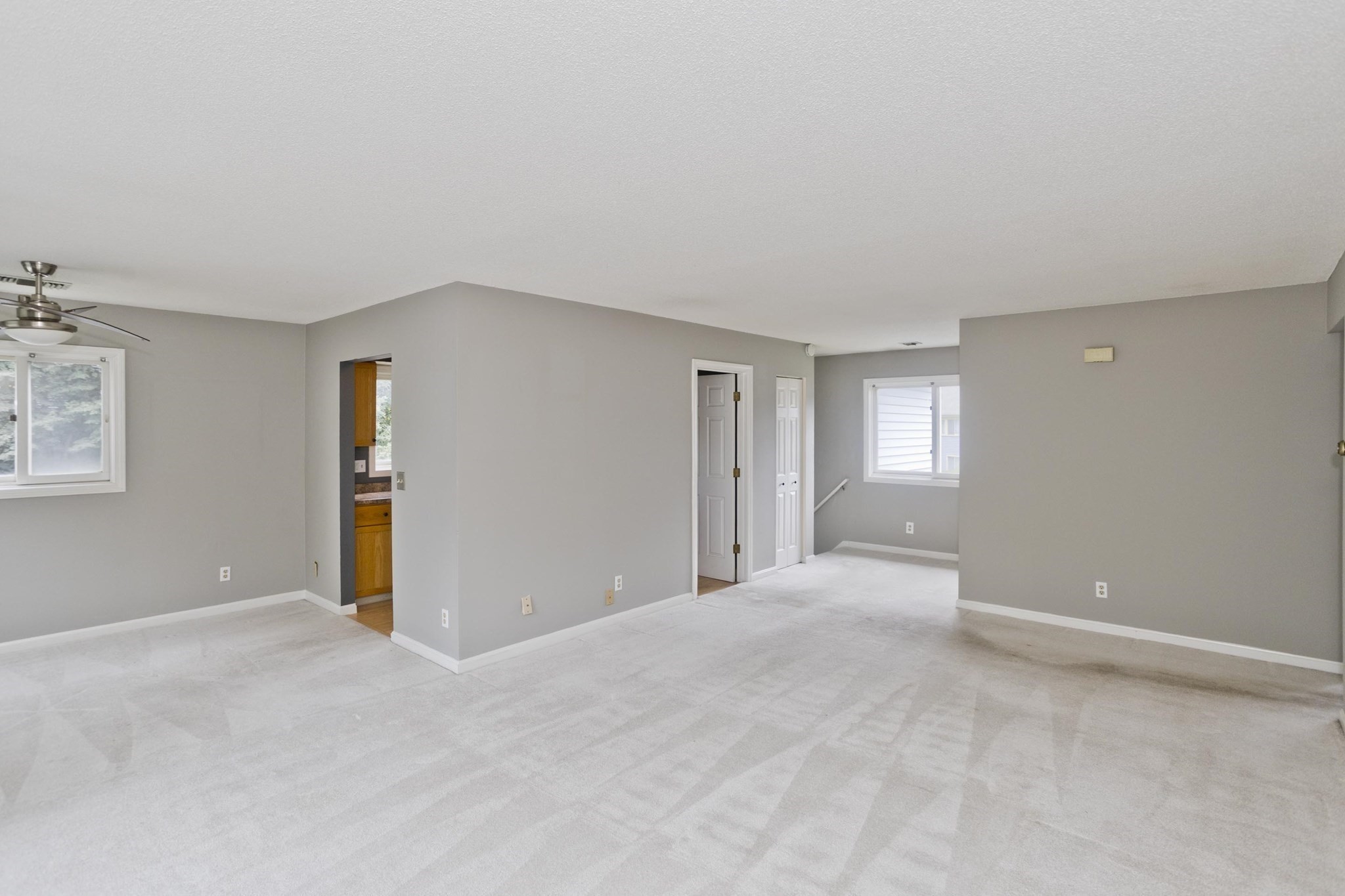551 Nassau Dr # 551 Property Photo 3