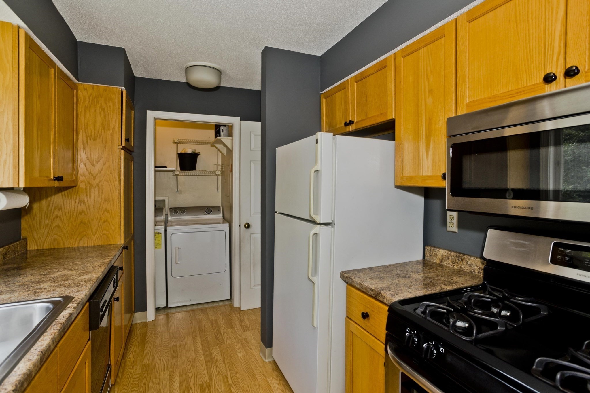 551 Nassau Dr # 551 Property Photo 8