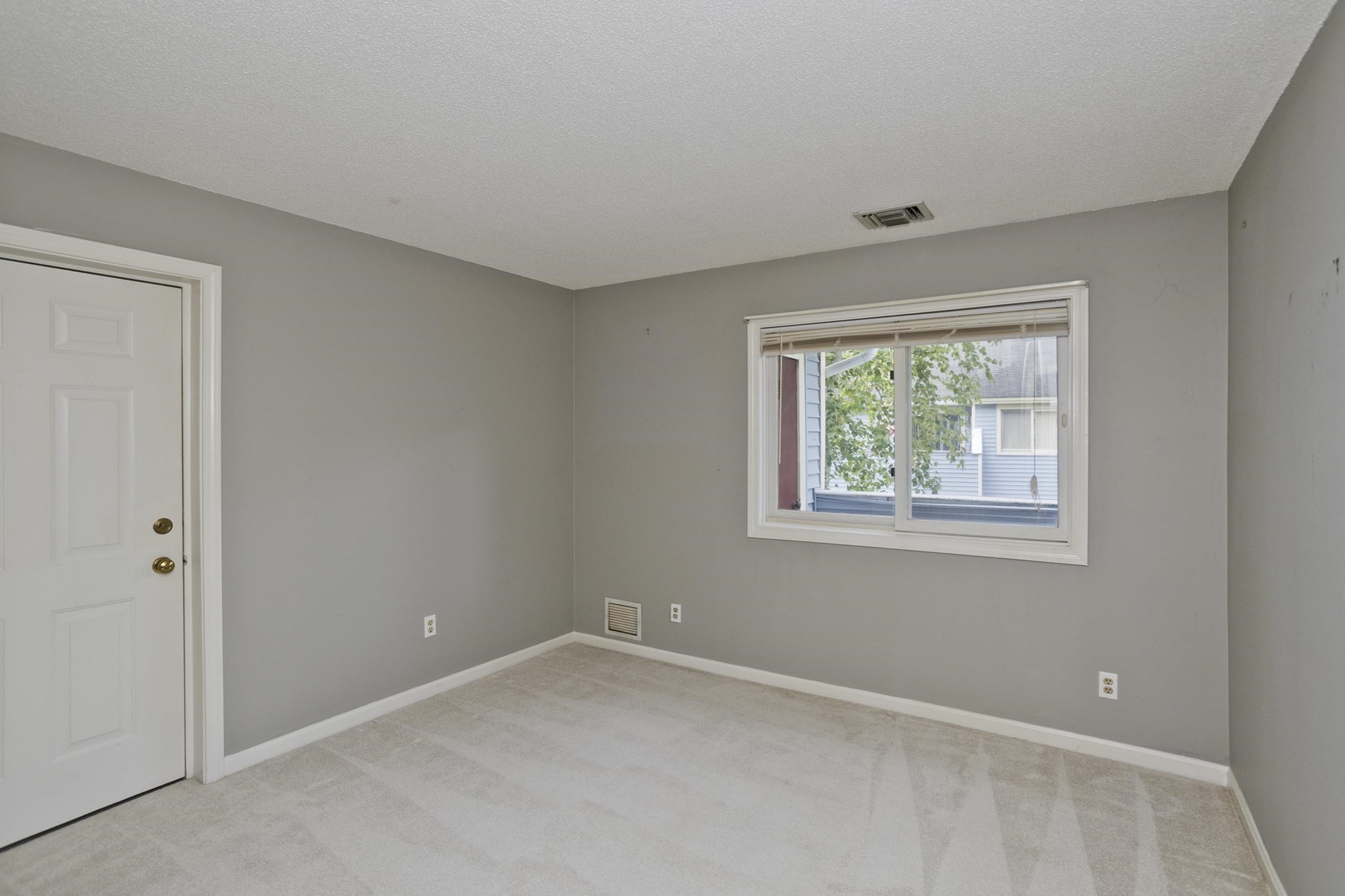 551 Nassau Dr # 551 Property Photo 16
