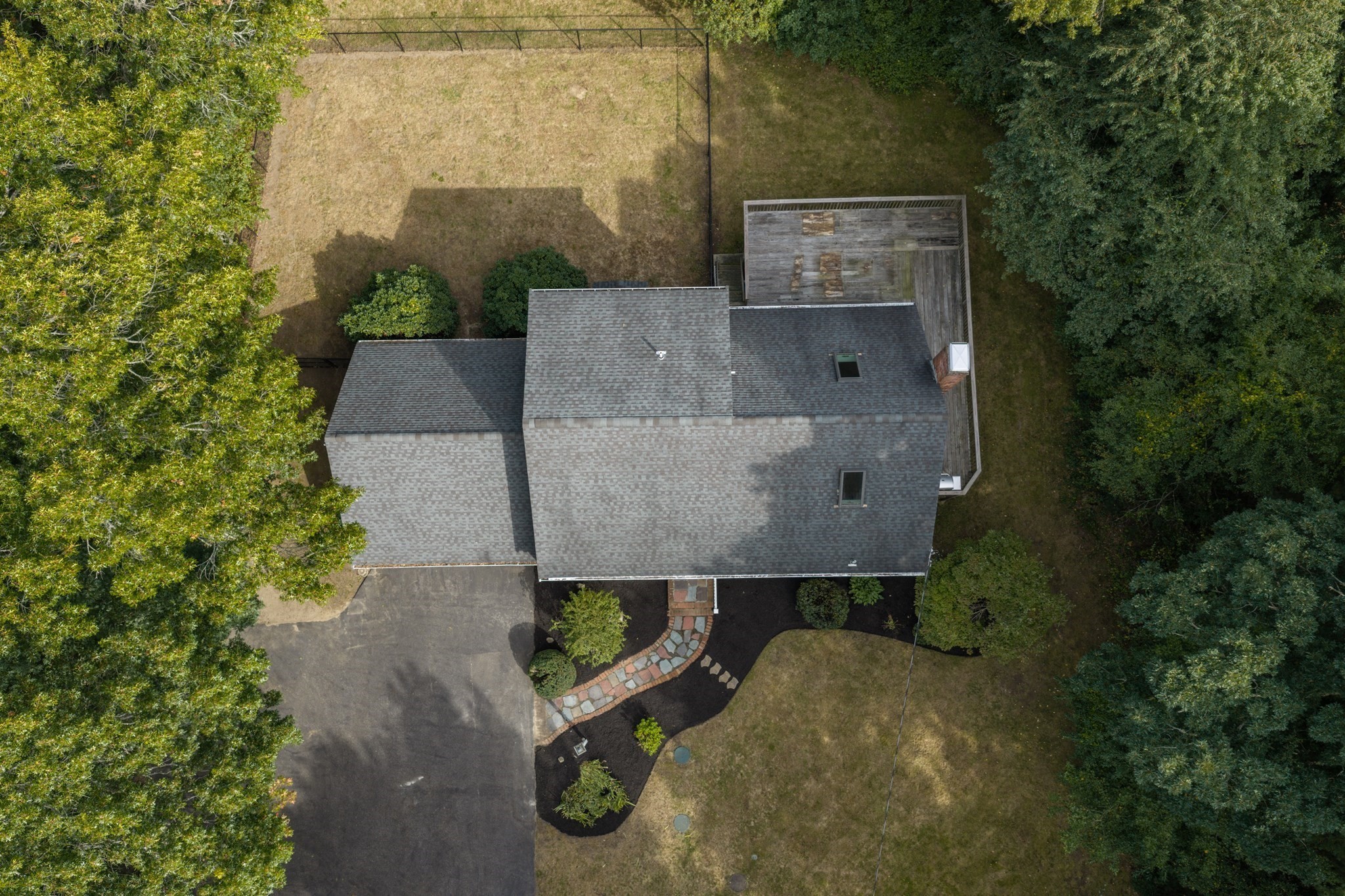 15 N Precinct St Property Photo 7