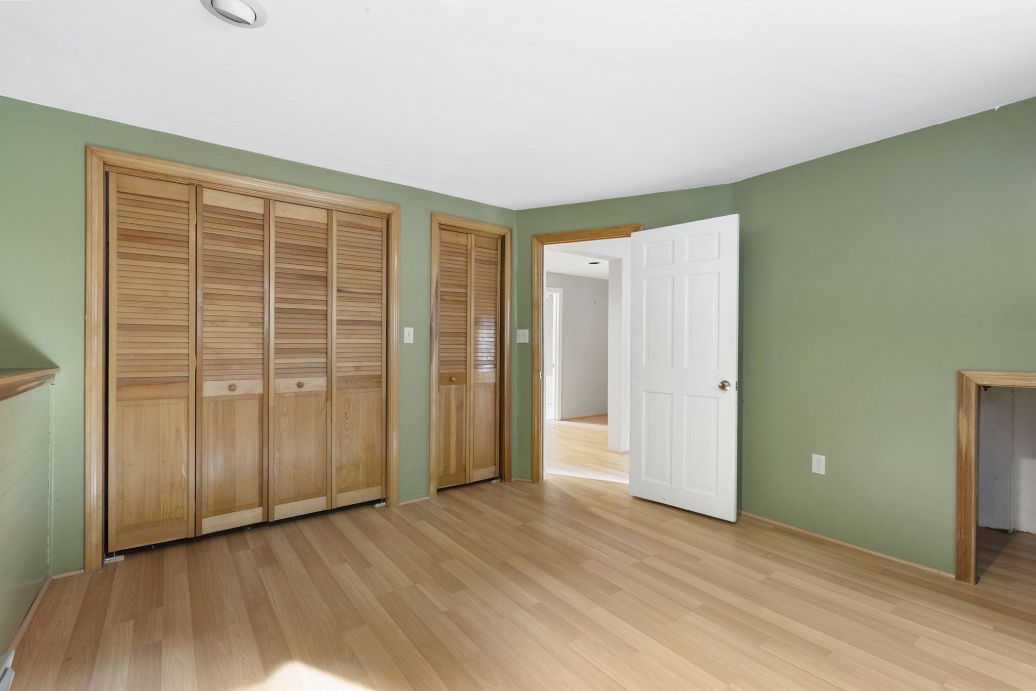 15 N Precinct St Property Photo 34