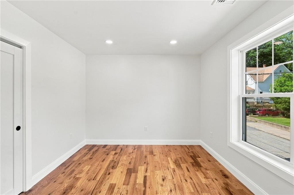 515 Gaskill St Property Photo 28